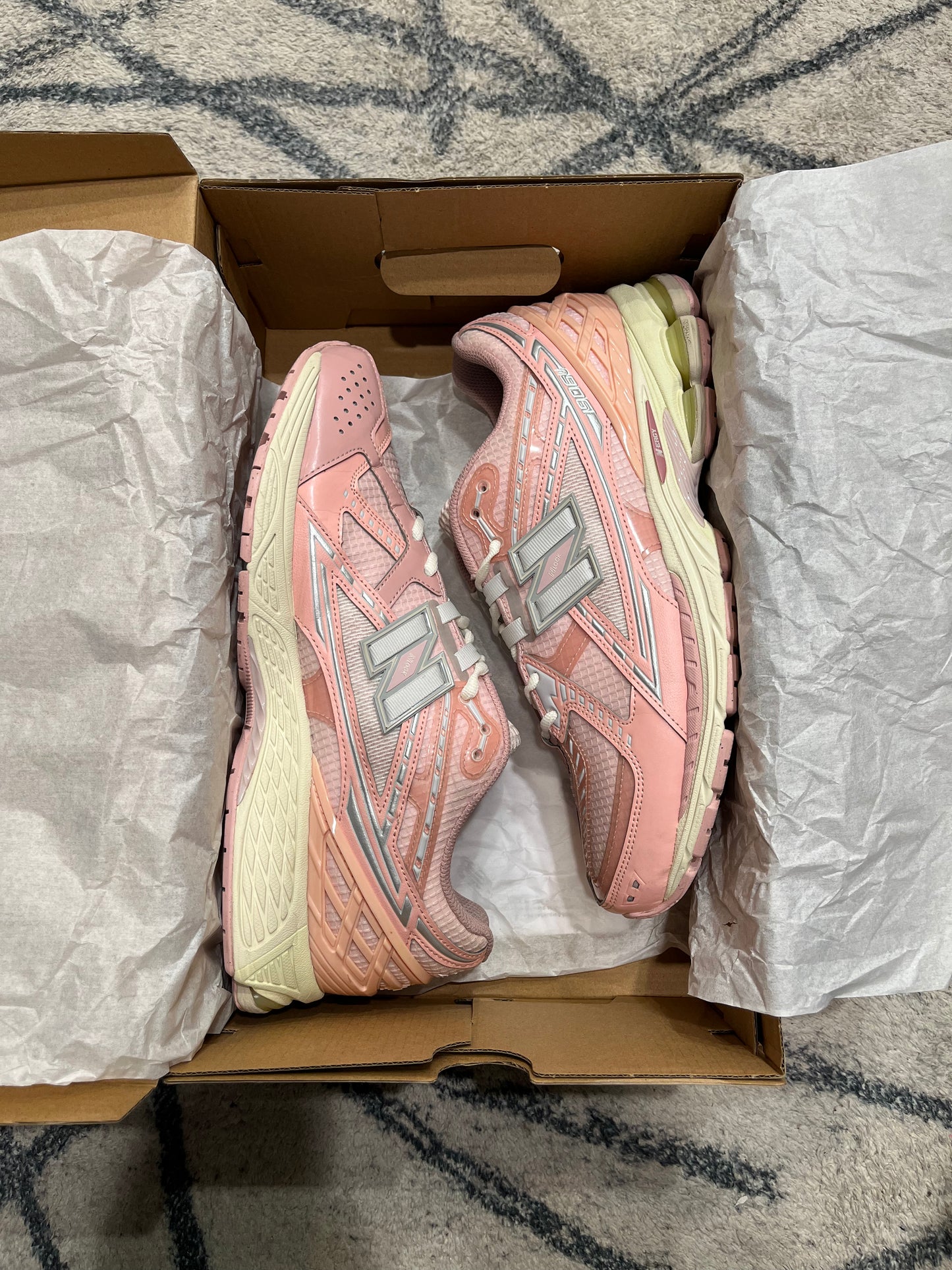 New Balance 1906 Pink Cream