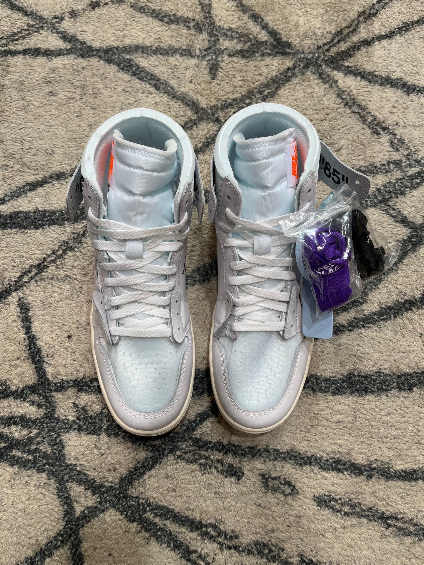 Air Jordan 1 Off White VAA Alaska
