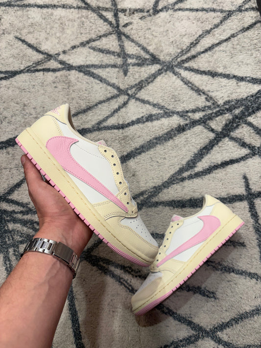 Air Jordan 1 Travis Scott Shy Pink