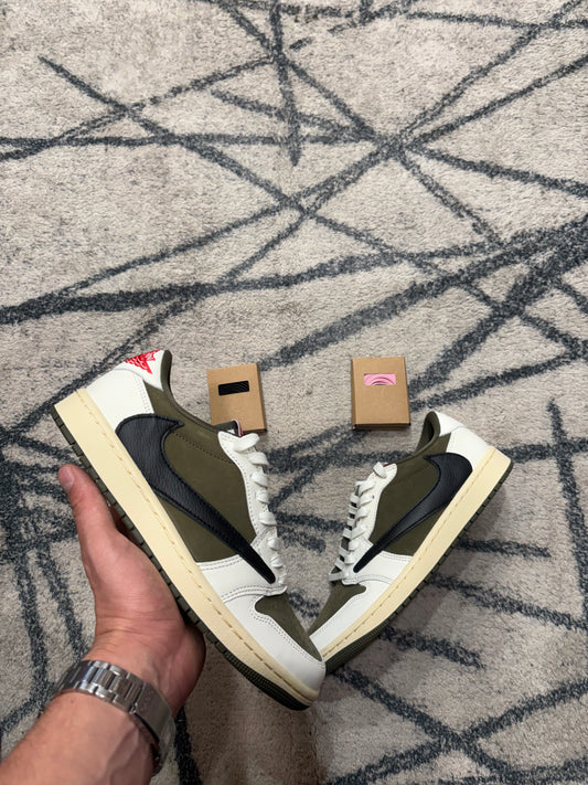 Air Jordan 1 Travis Scott Olive