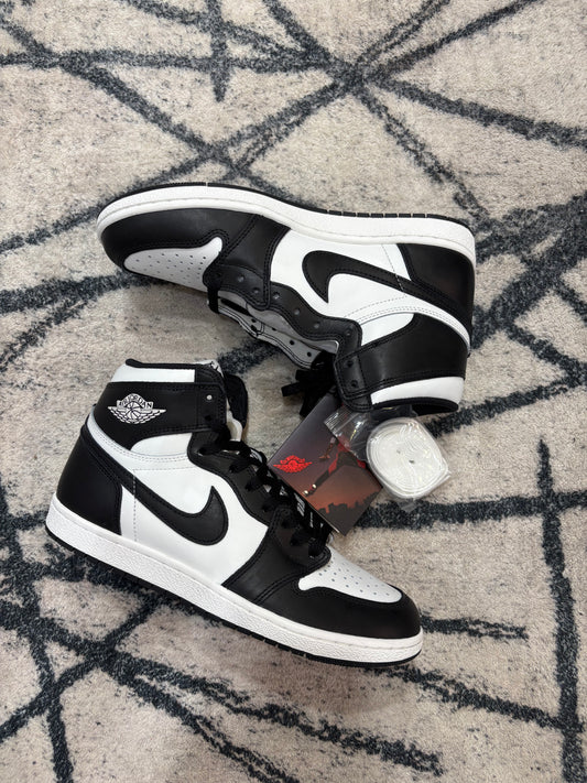 Air Jordan 1 Black Summit White