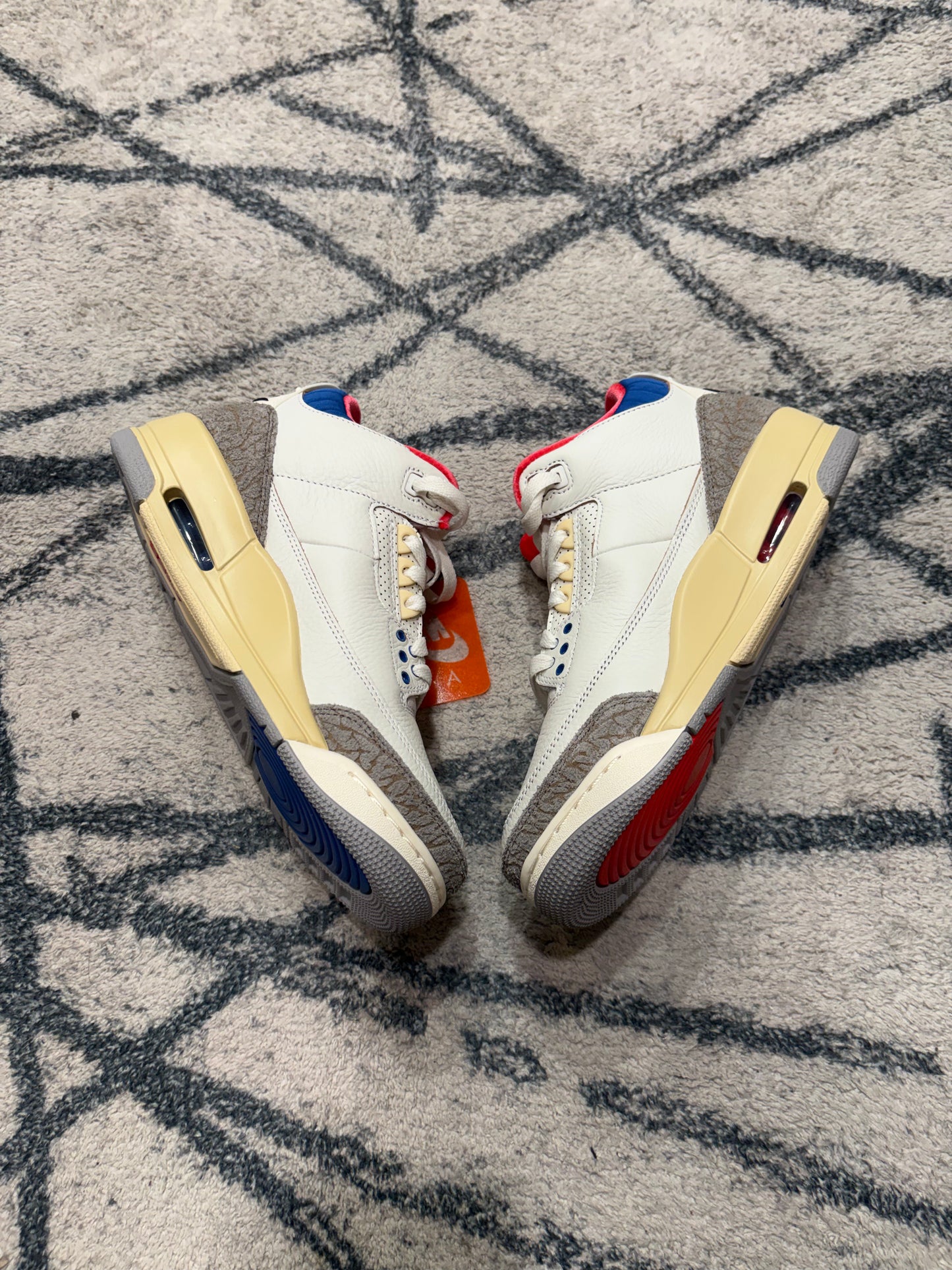 Air Jordan 3 Seoul
