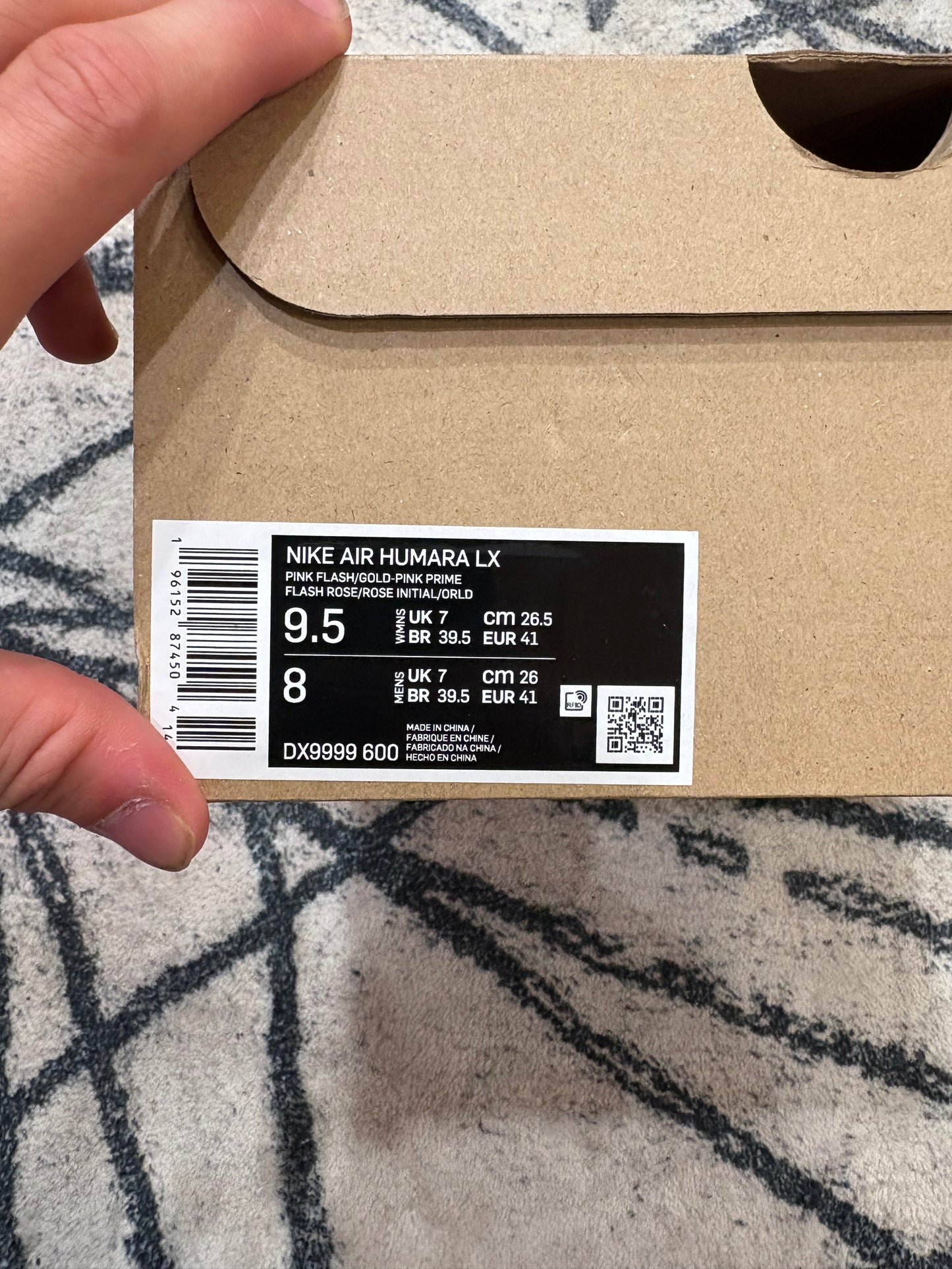 Nike Humara Jacquemus pink