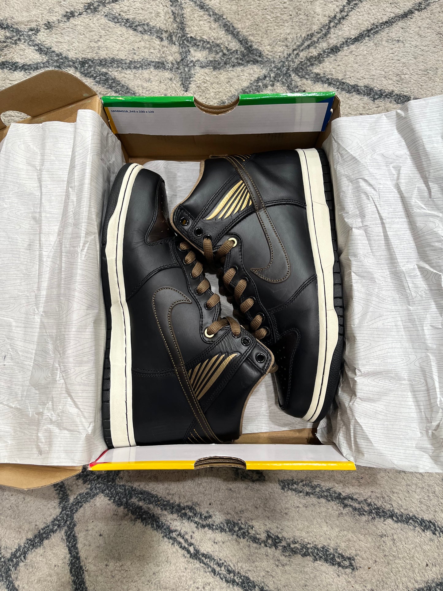 Nike Dunk SB High Pawnshop