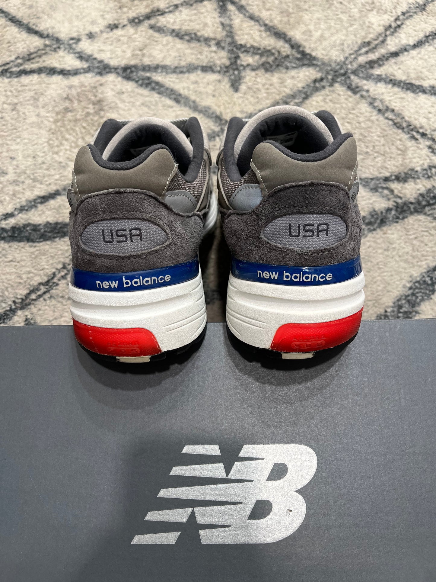 New Balance 992 Made In USA Gris Bleu Rouge