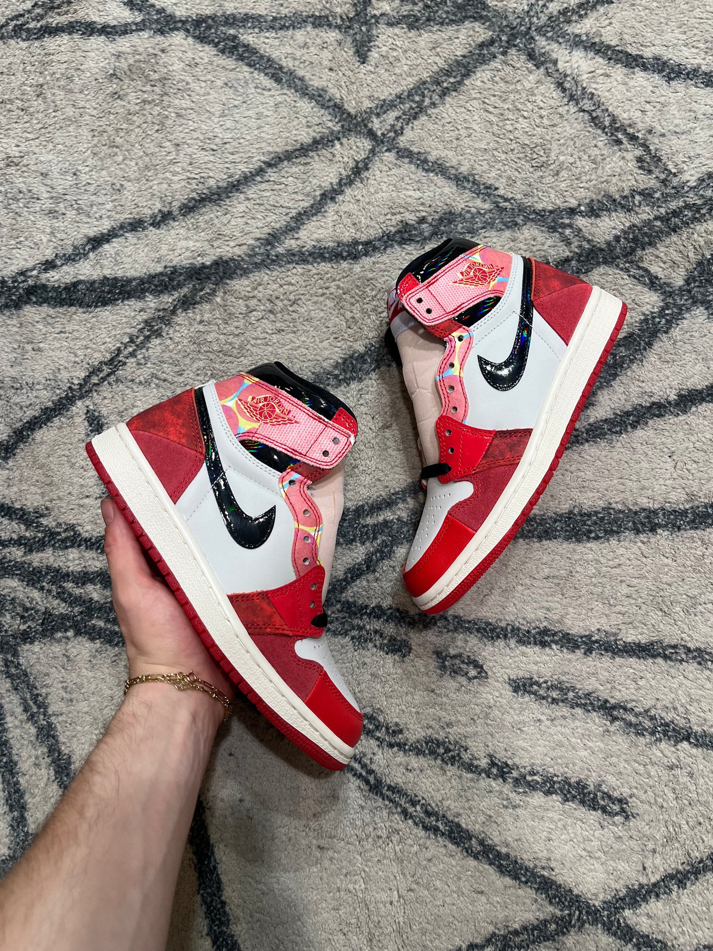Air Jordan 1 Sipderman Accros The Multiverse