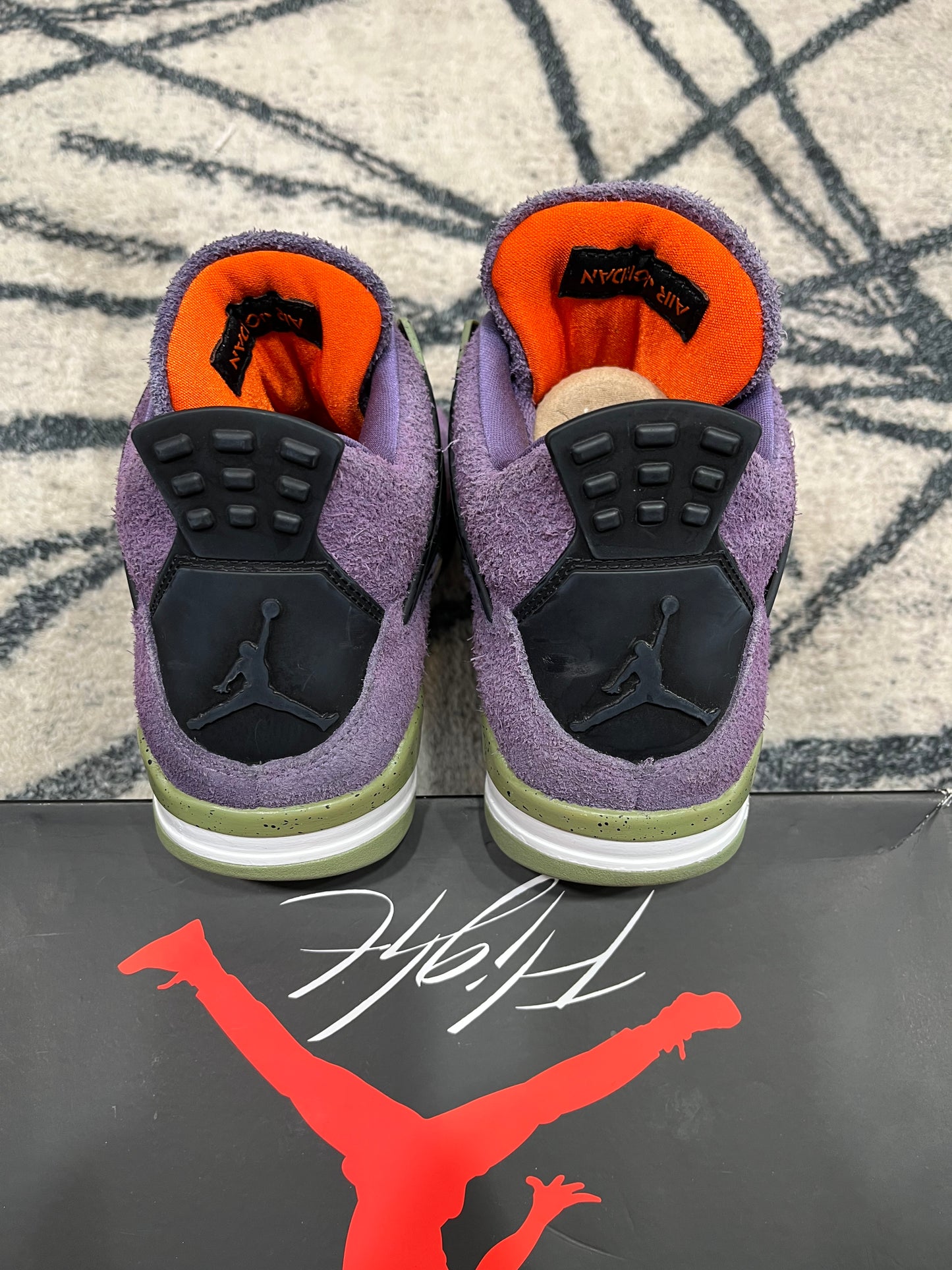 Air Jordan 4 Canyon Purple