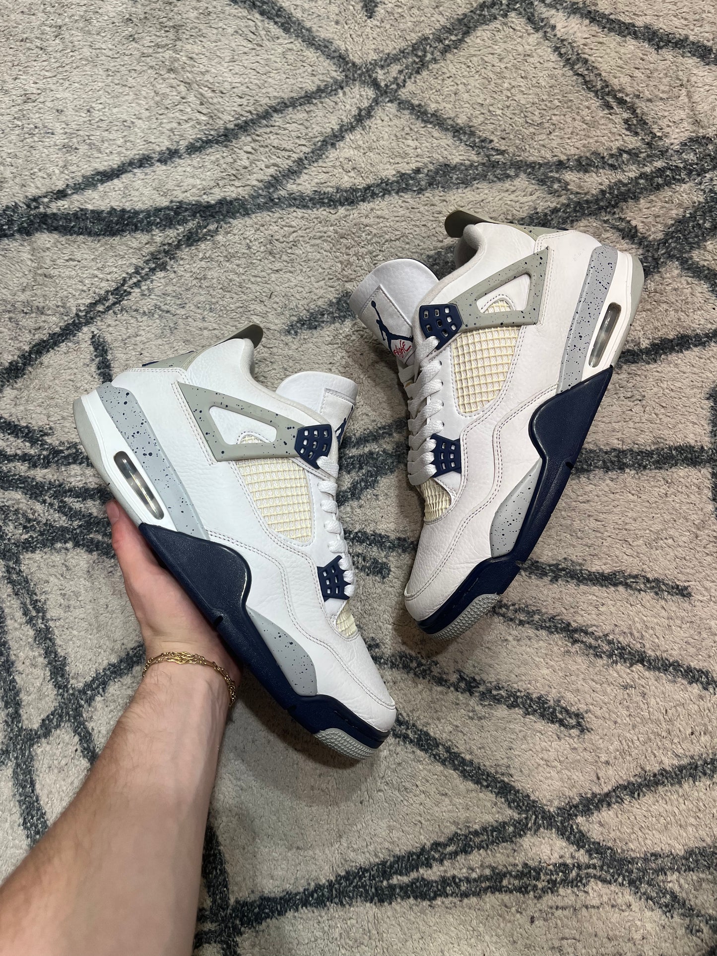Air Jordan 4 Midnight Navy