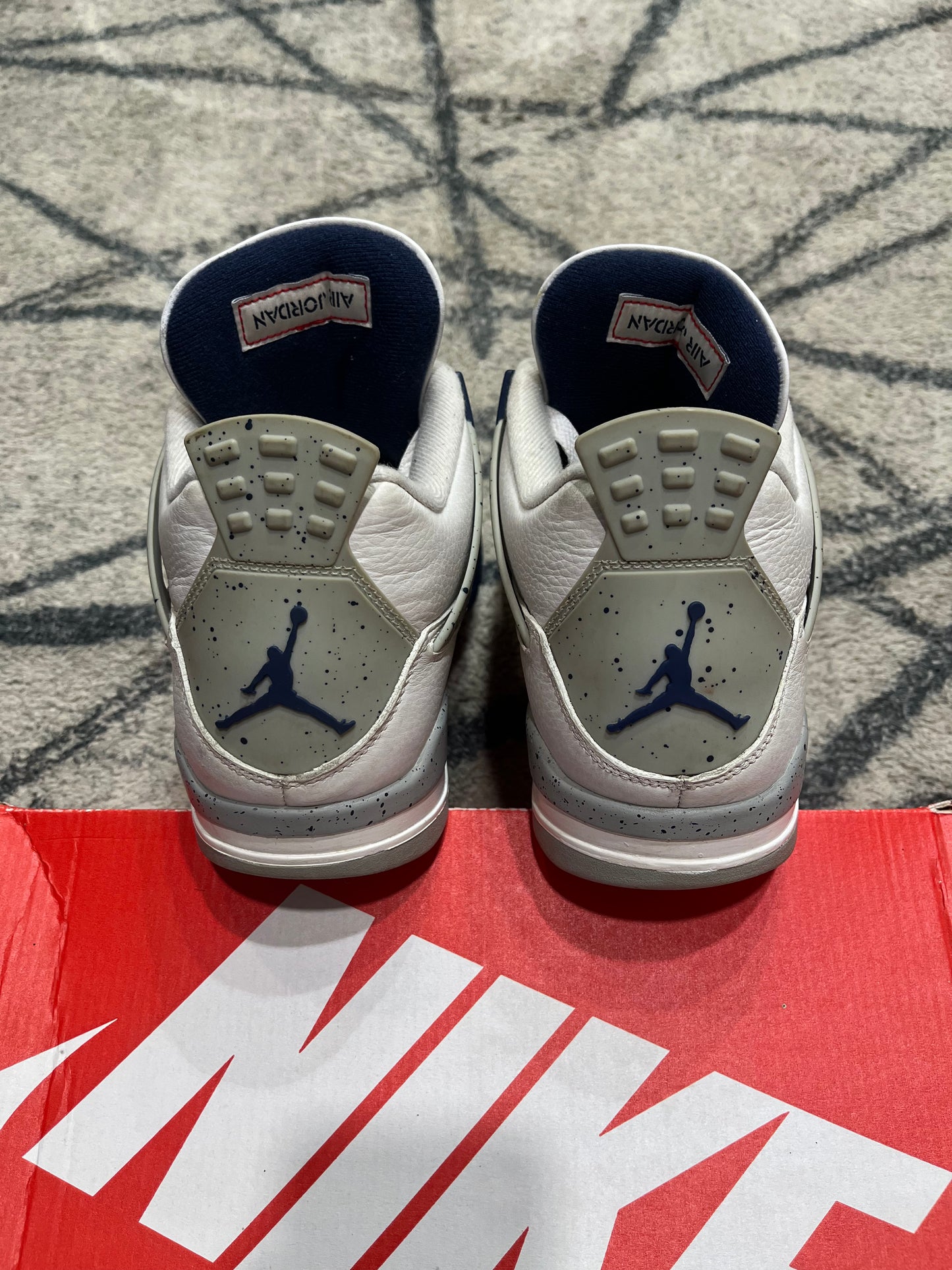 Air Jordan 4 Midnight Navy