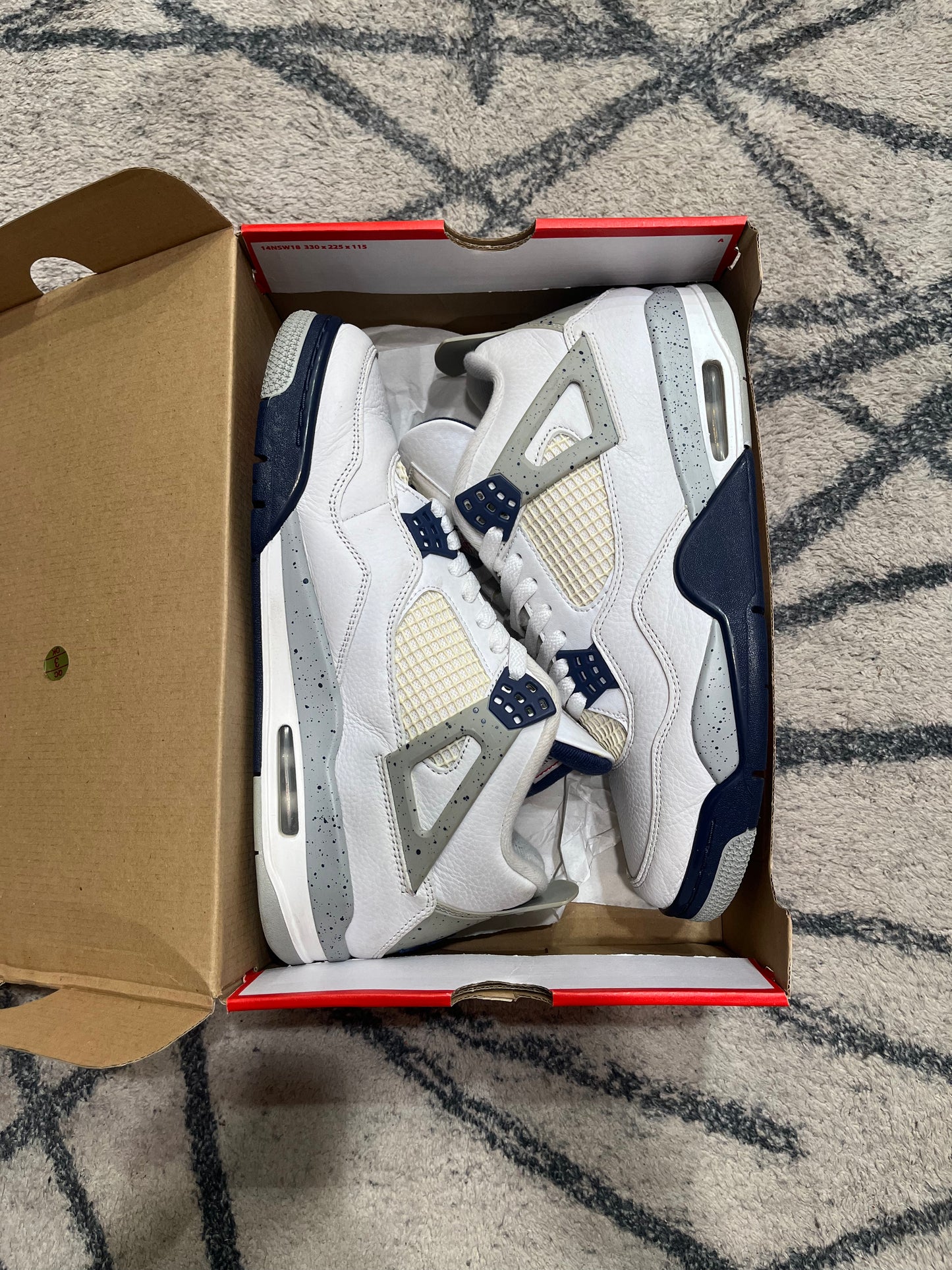 Air Jordan 4 Midnight Navy