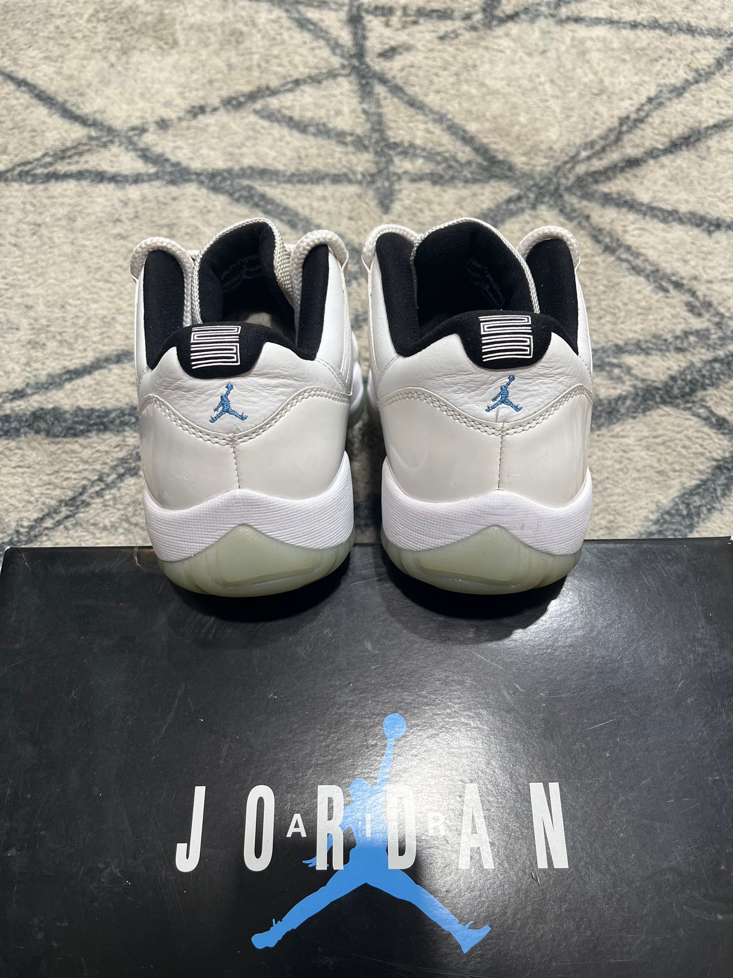 Air Jordan 11 Low Retro Blue Legend