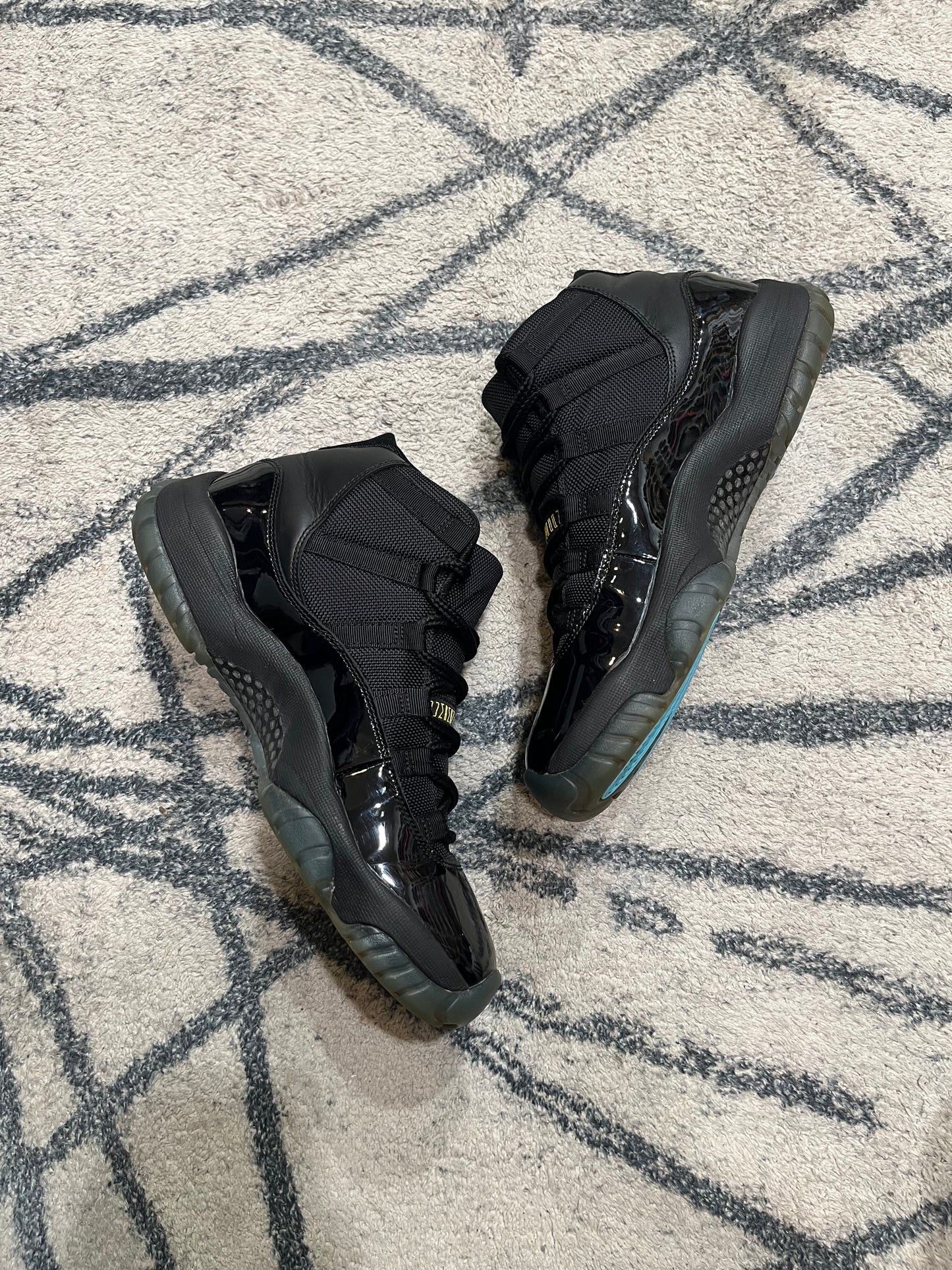 Air Jordan 11 Retro Gamma Blue OG 2013