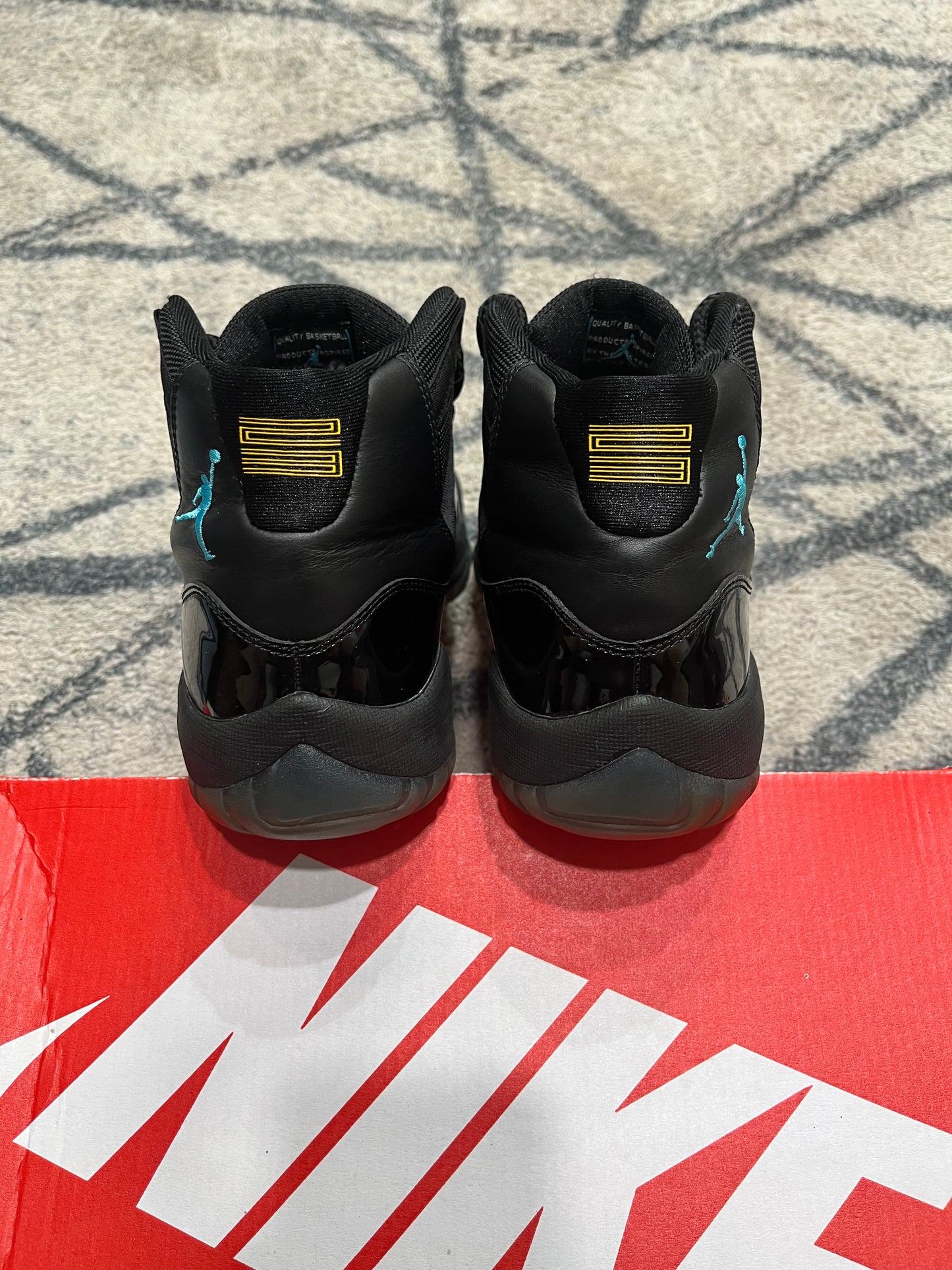 Air Jordan 11 Retro Gamma Blue OG 2013