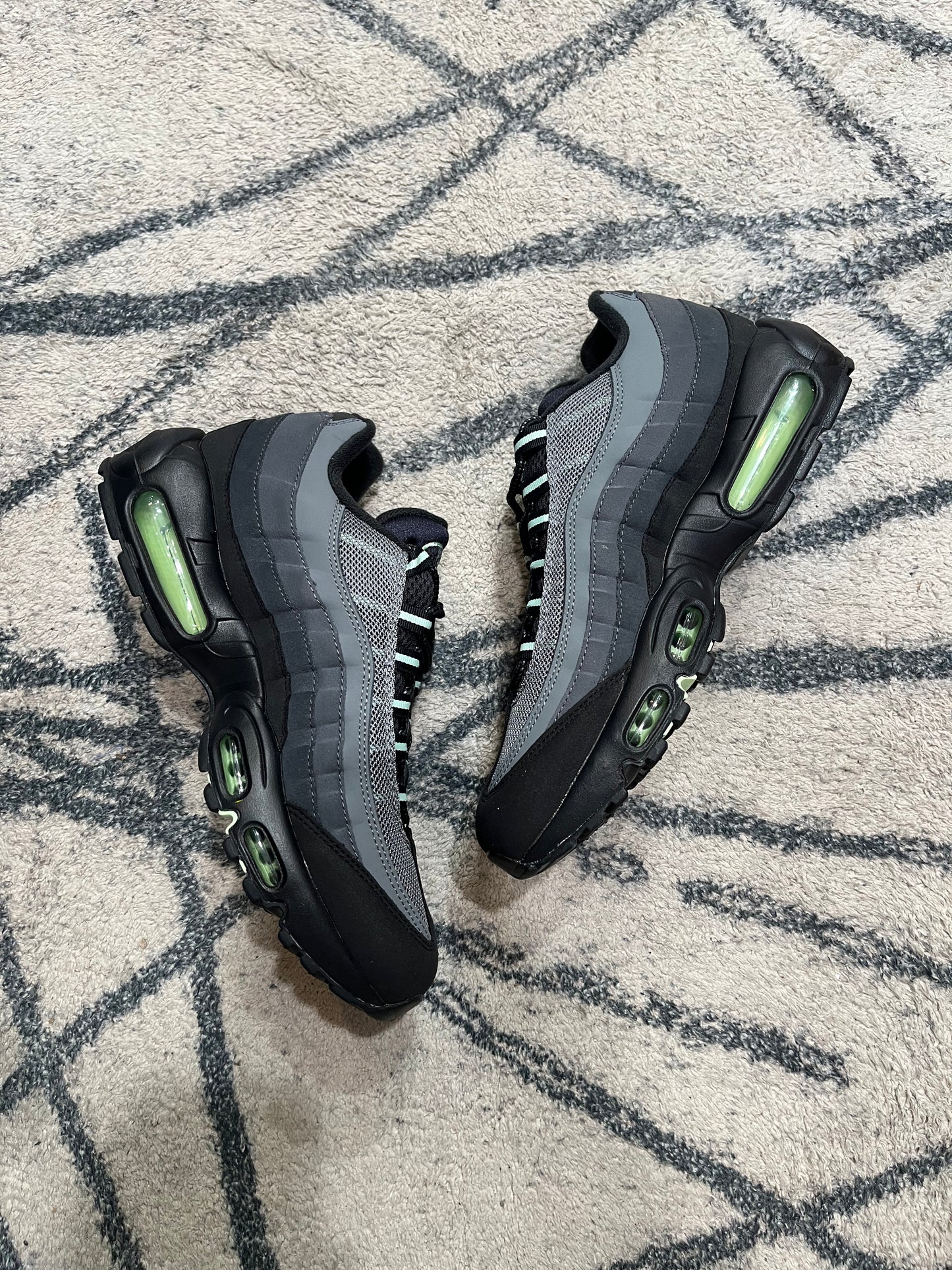 Nike Air Max 95 Vapor green