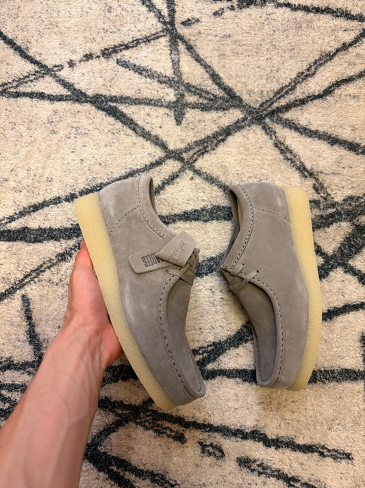 Clarks Wallabee Grey