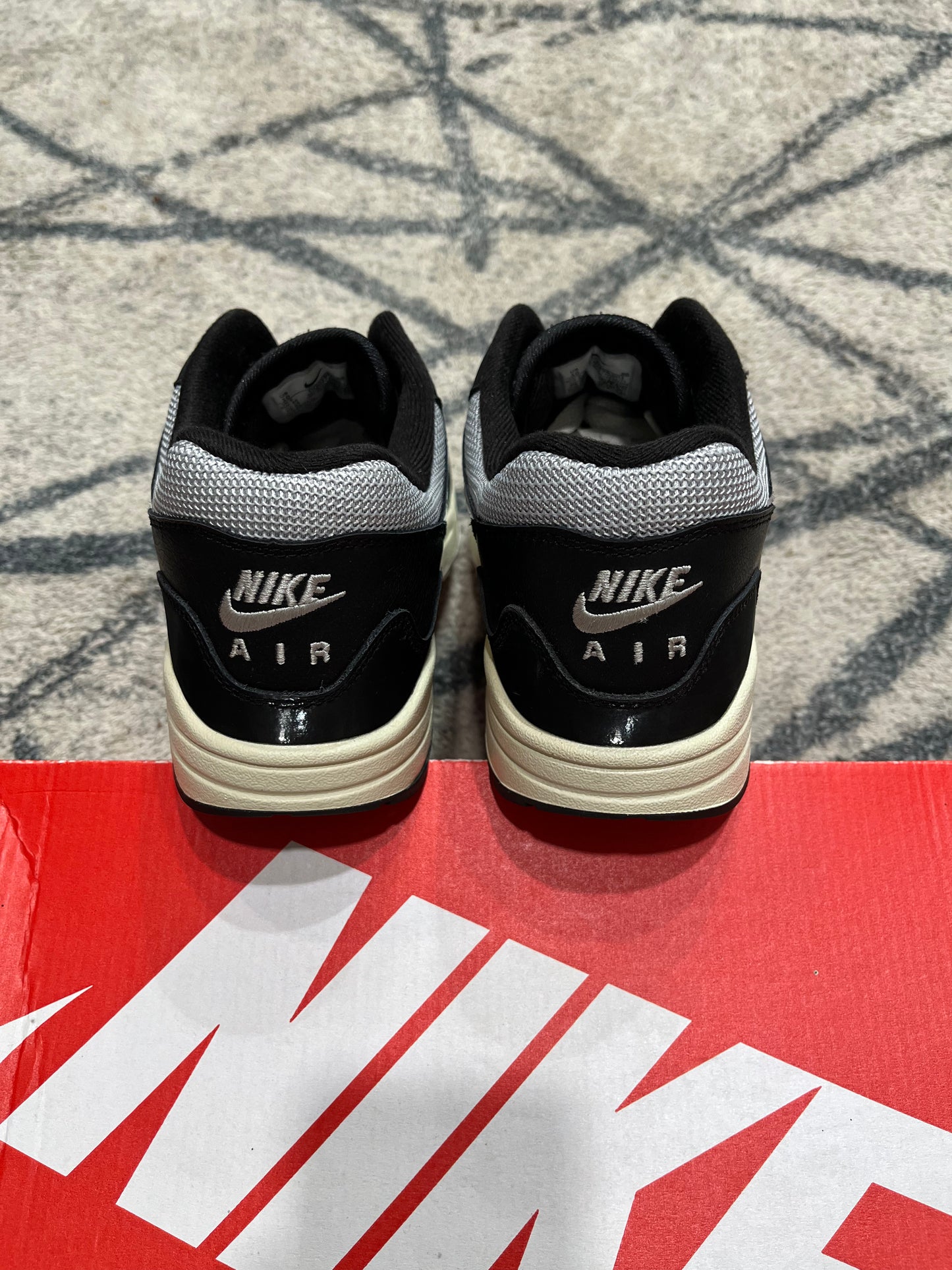 Nike Air Max 1 Patta Waves Black