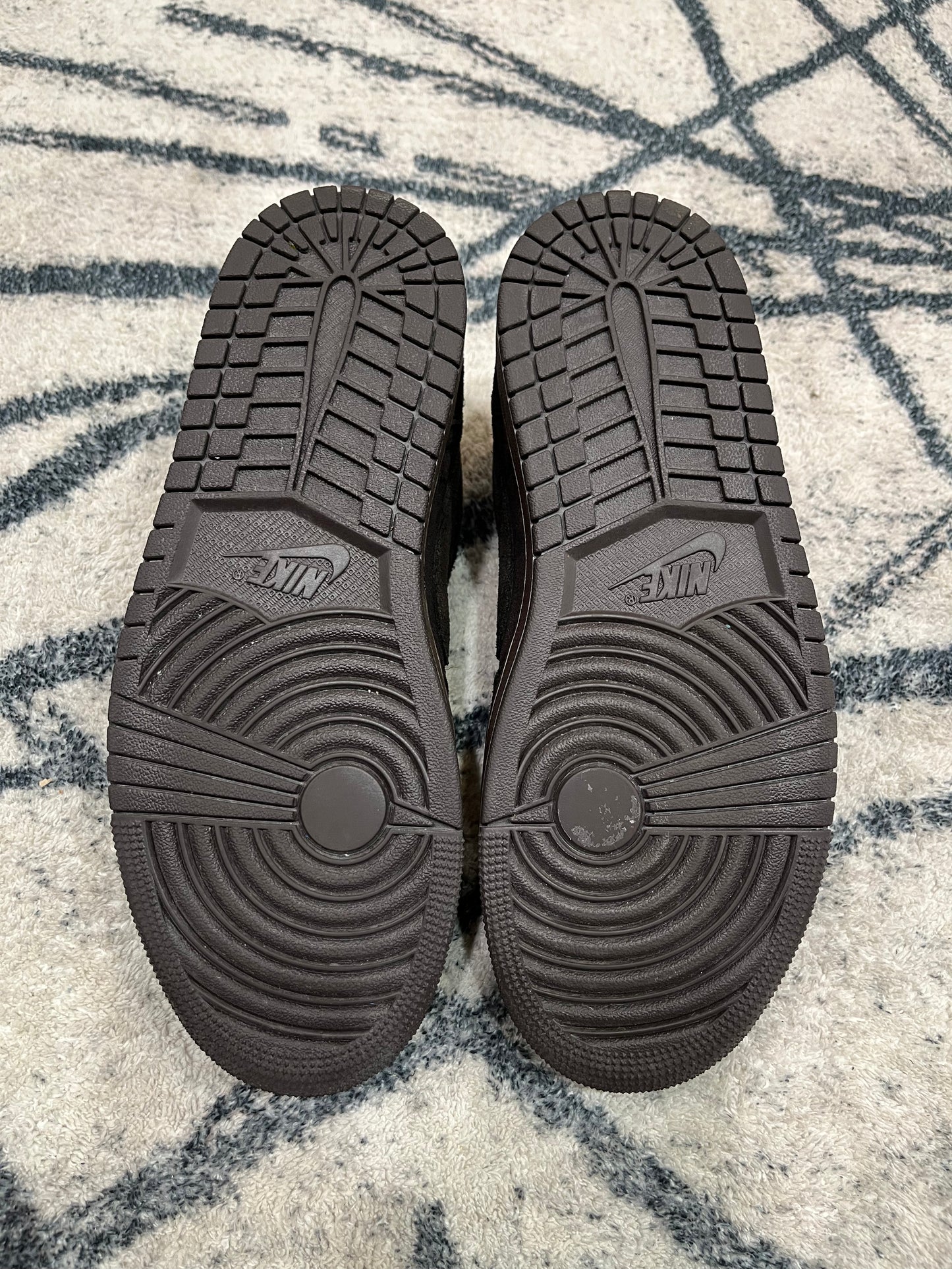 Air Jordan 1 Travis Velvet Brown
