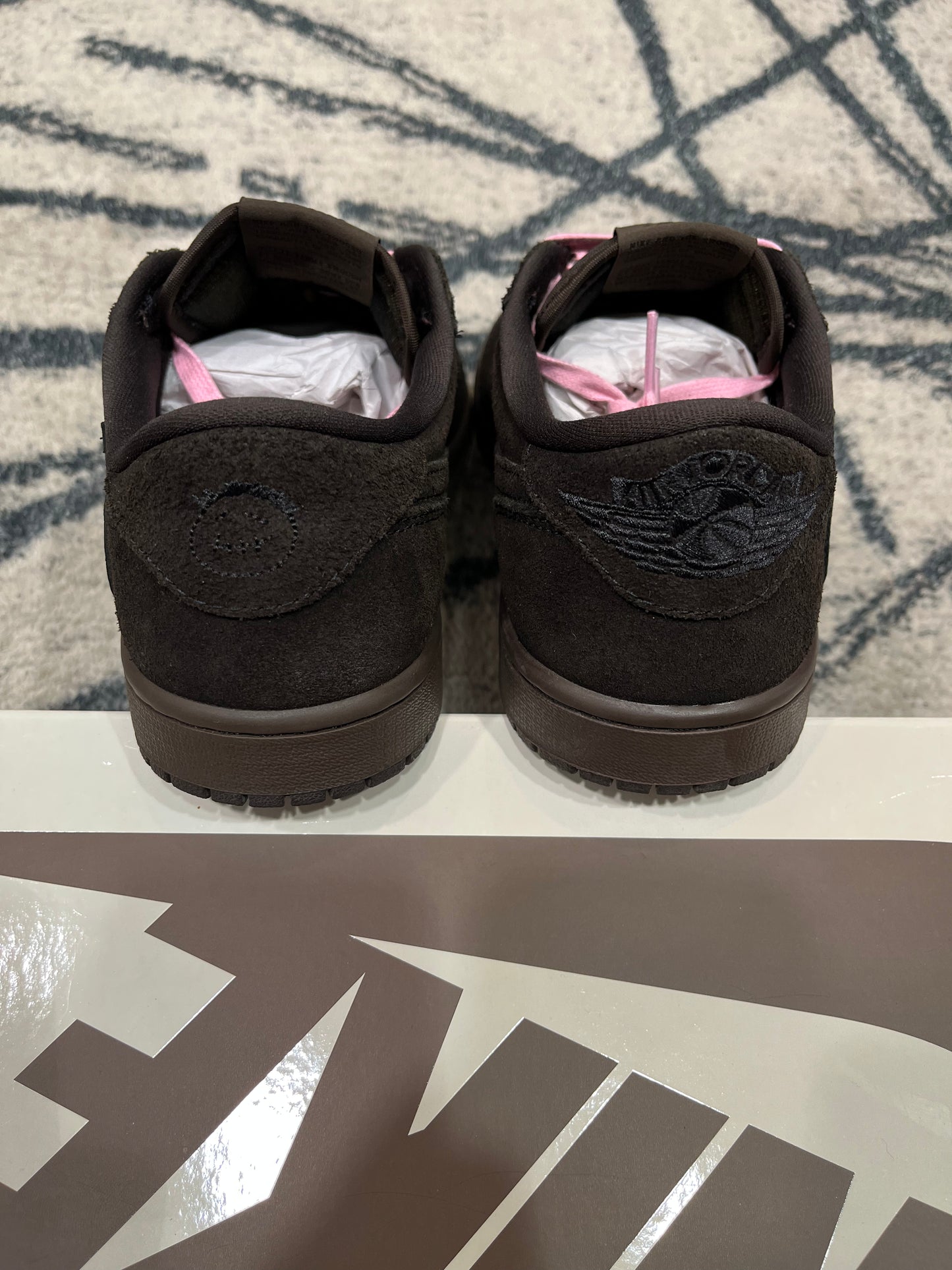 Air Jordan 1 Travis Velvet Brown