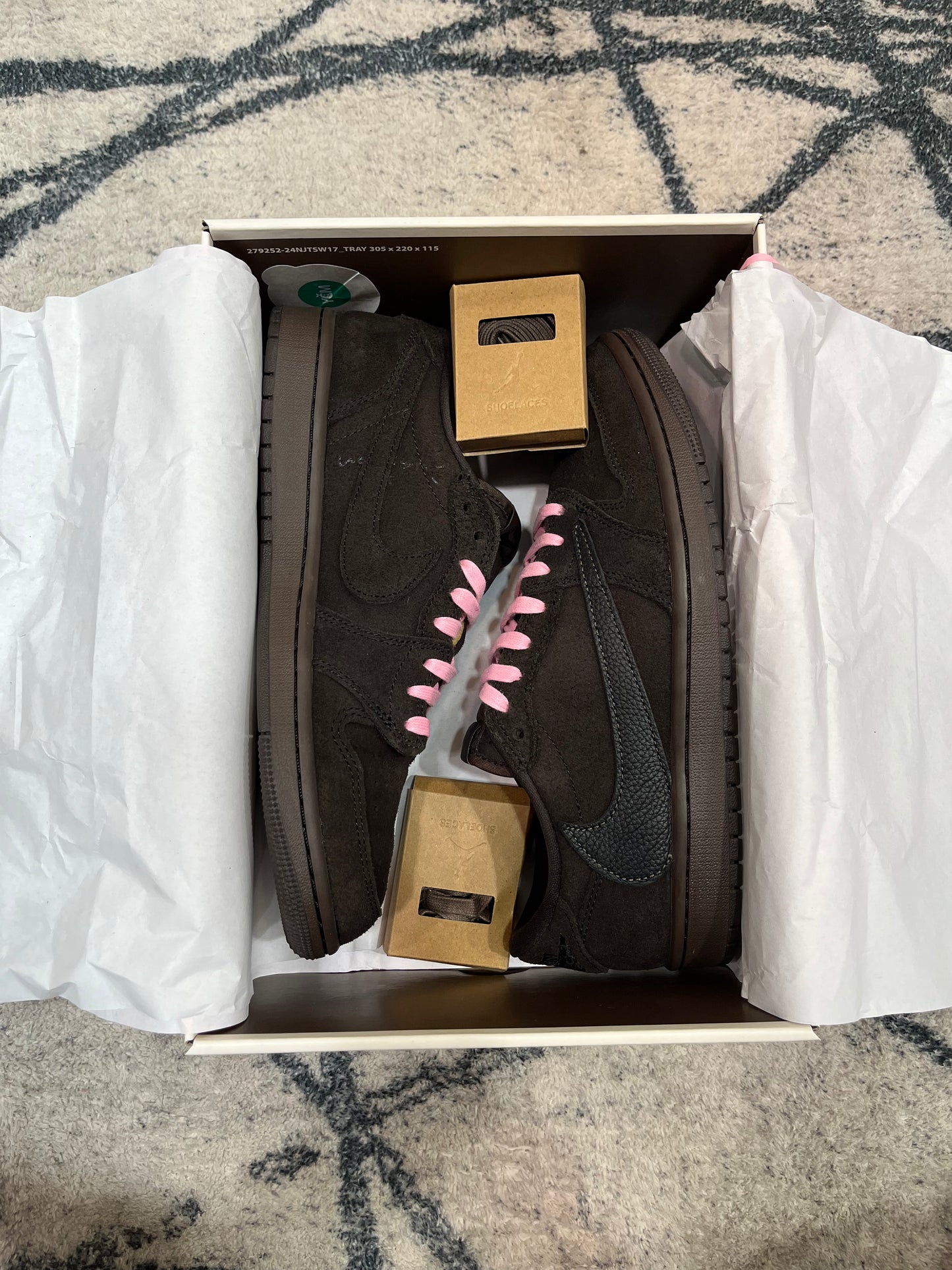 Air Jordan 1 Travis Velvet Brown