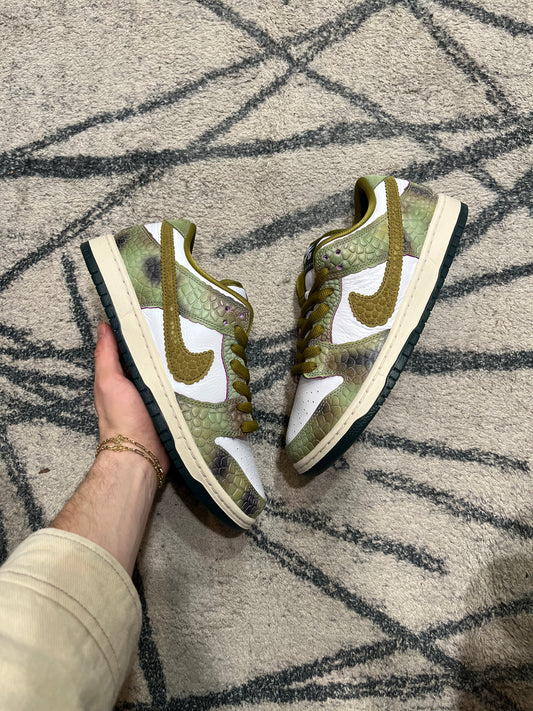 Nike Dunk SB Chameleon Alexis Sablone