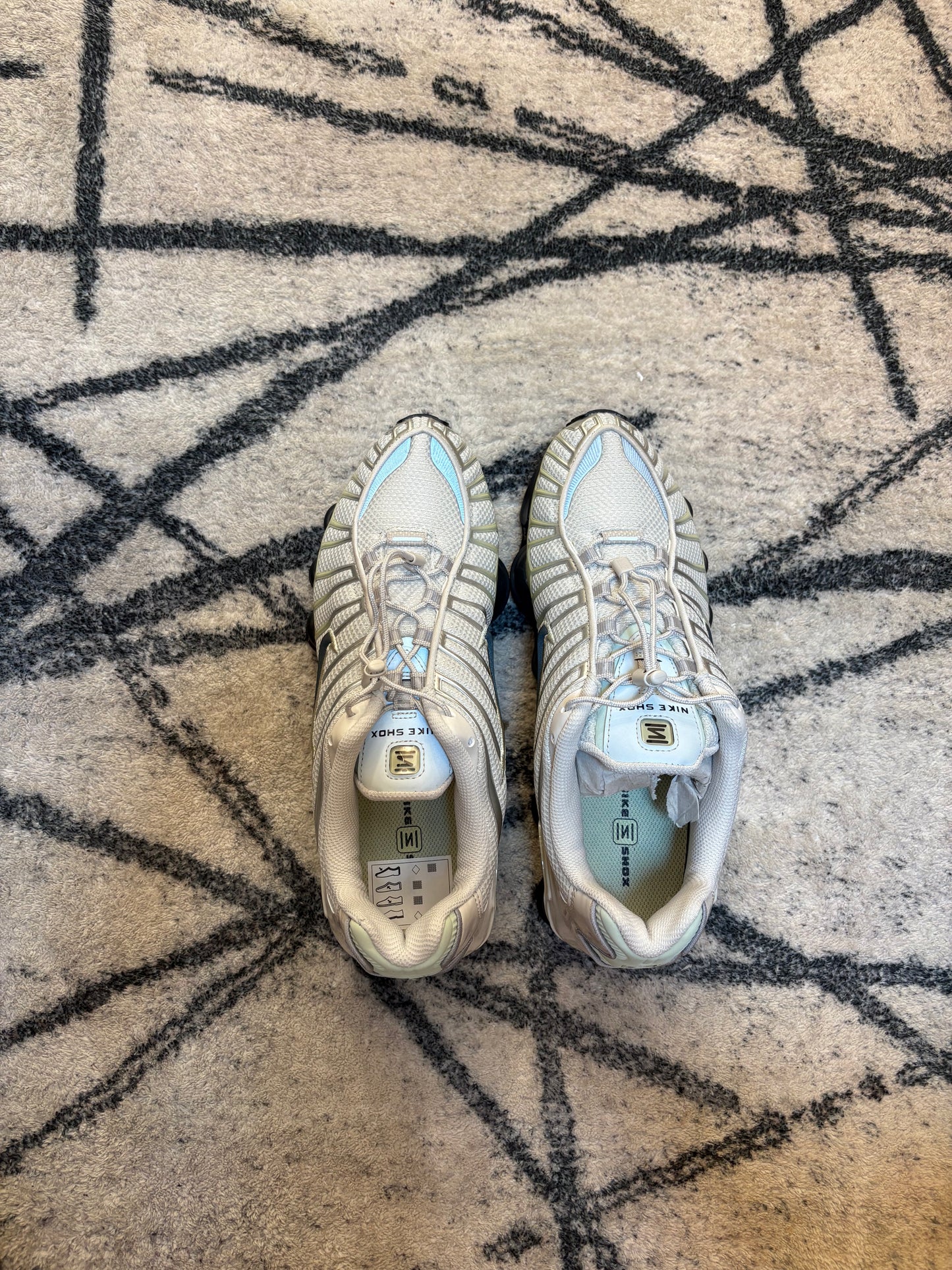 Nike Shox TL Light Bone