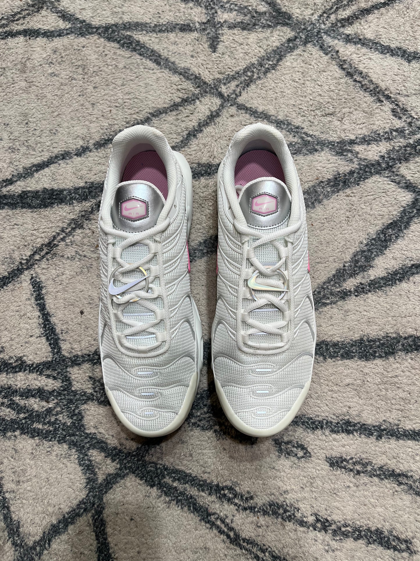 Nike Air Max Plus Jewel Pink