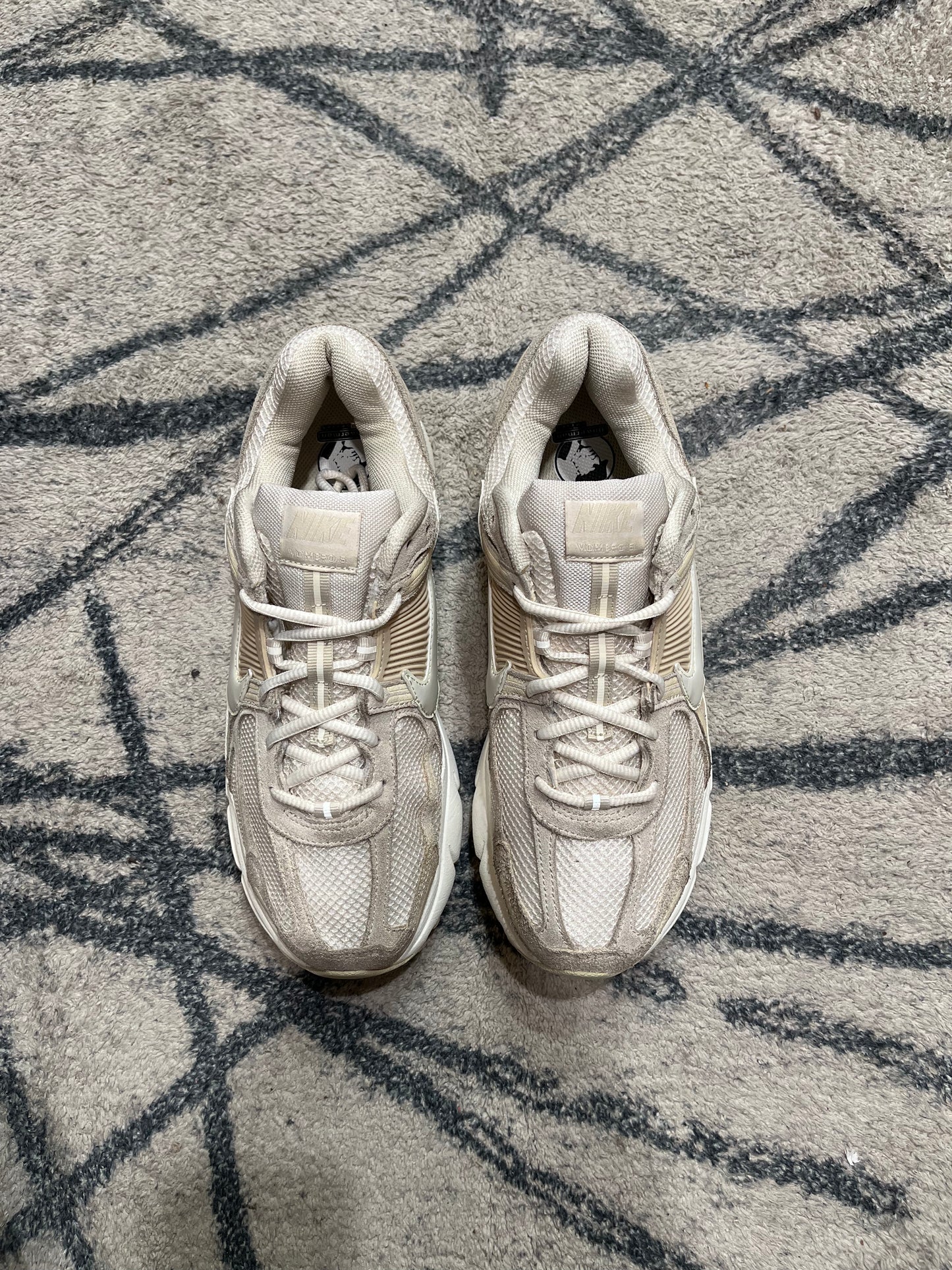 Nike Vomero 5 White Cream