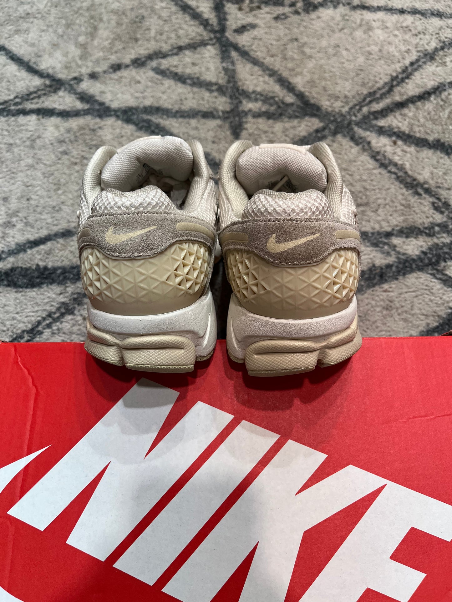 Nike Vomero 5 White Cream
