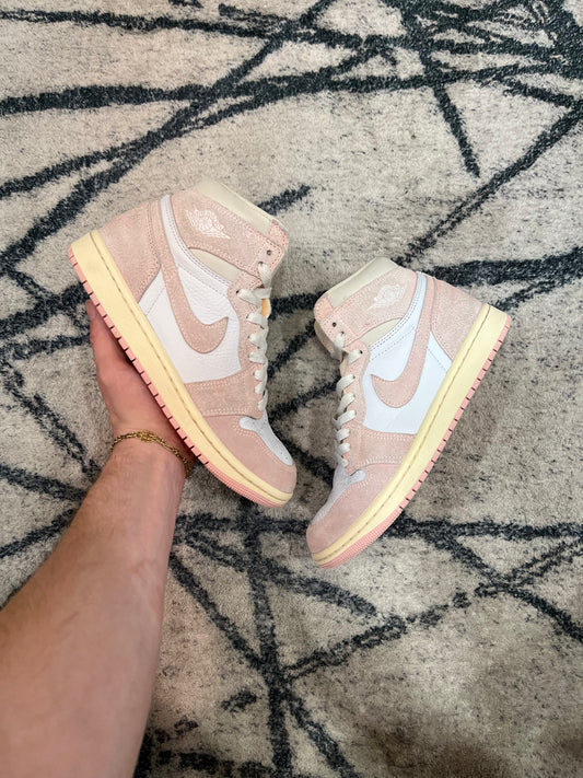 Air Jordan 1 Washed Pink