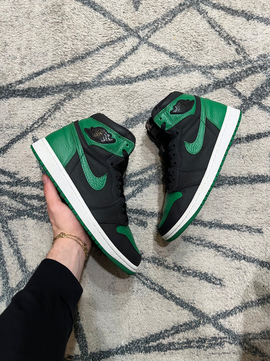 Air Jordan 1 Pine Green