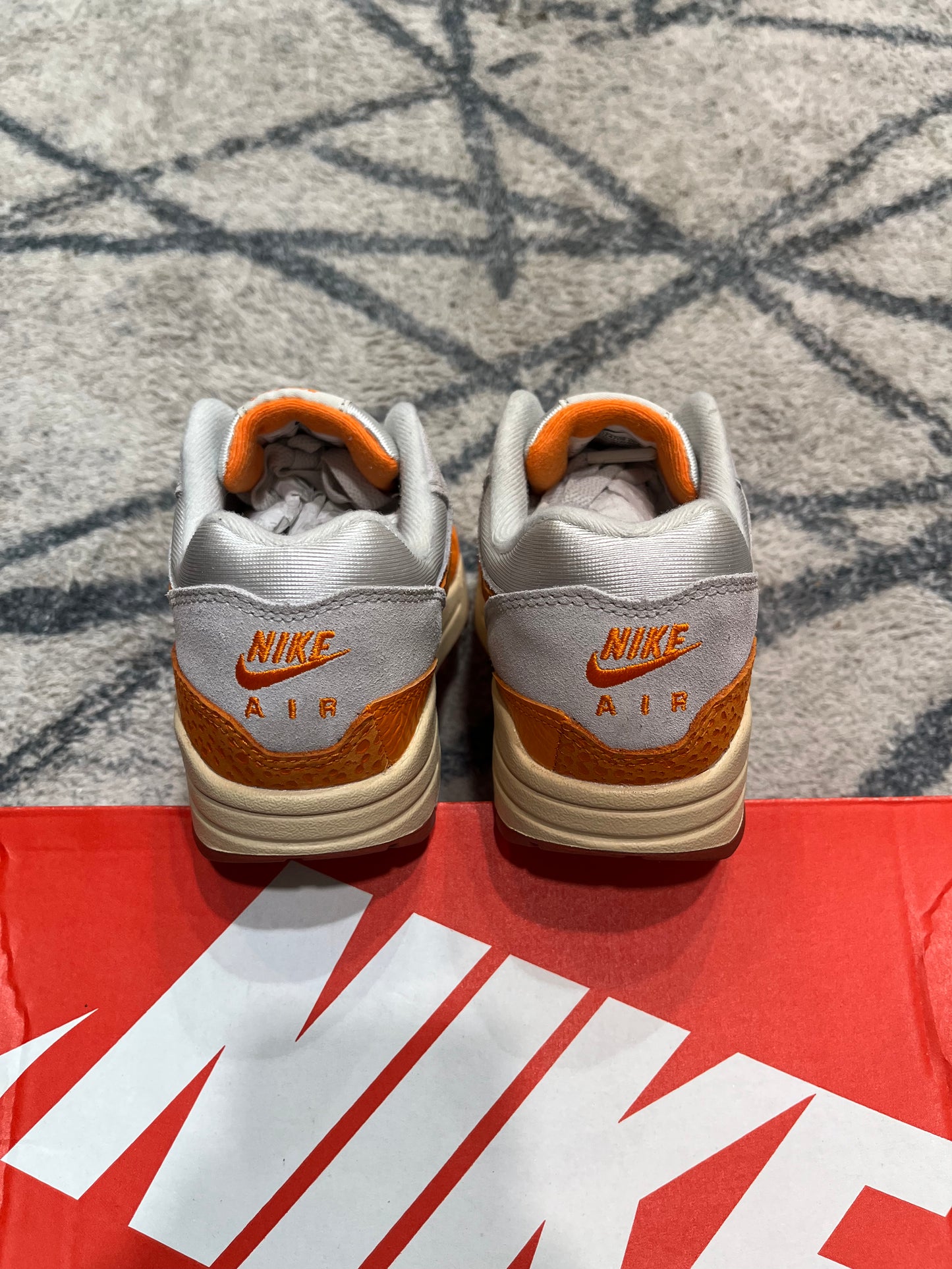 Nike Air Max 1 Magma Orange