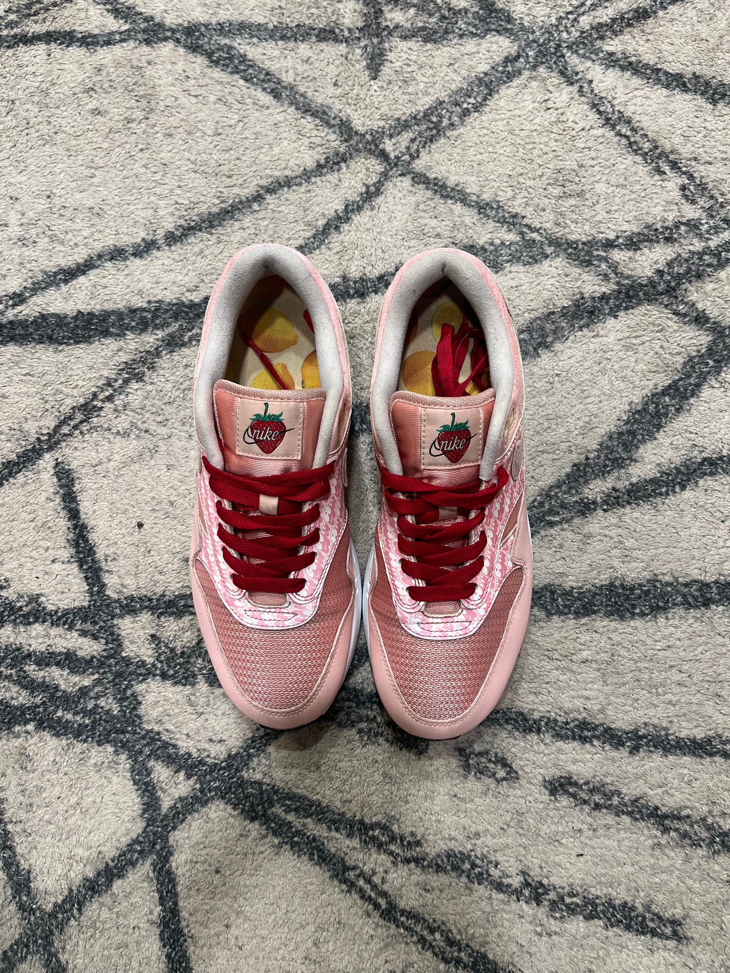 Nike Air Max 1 Strawberry Lemonade