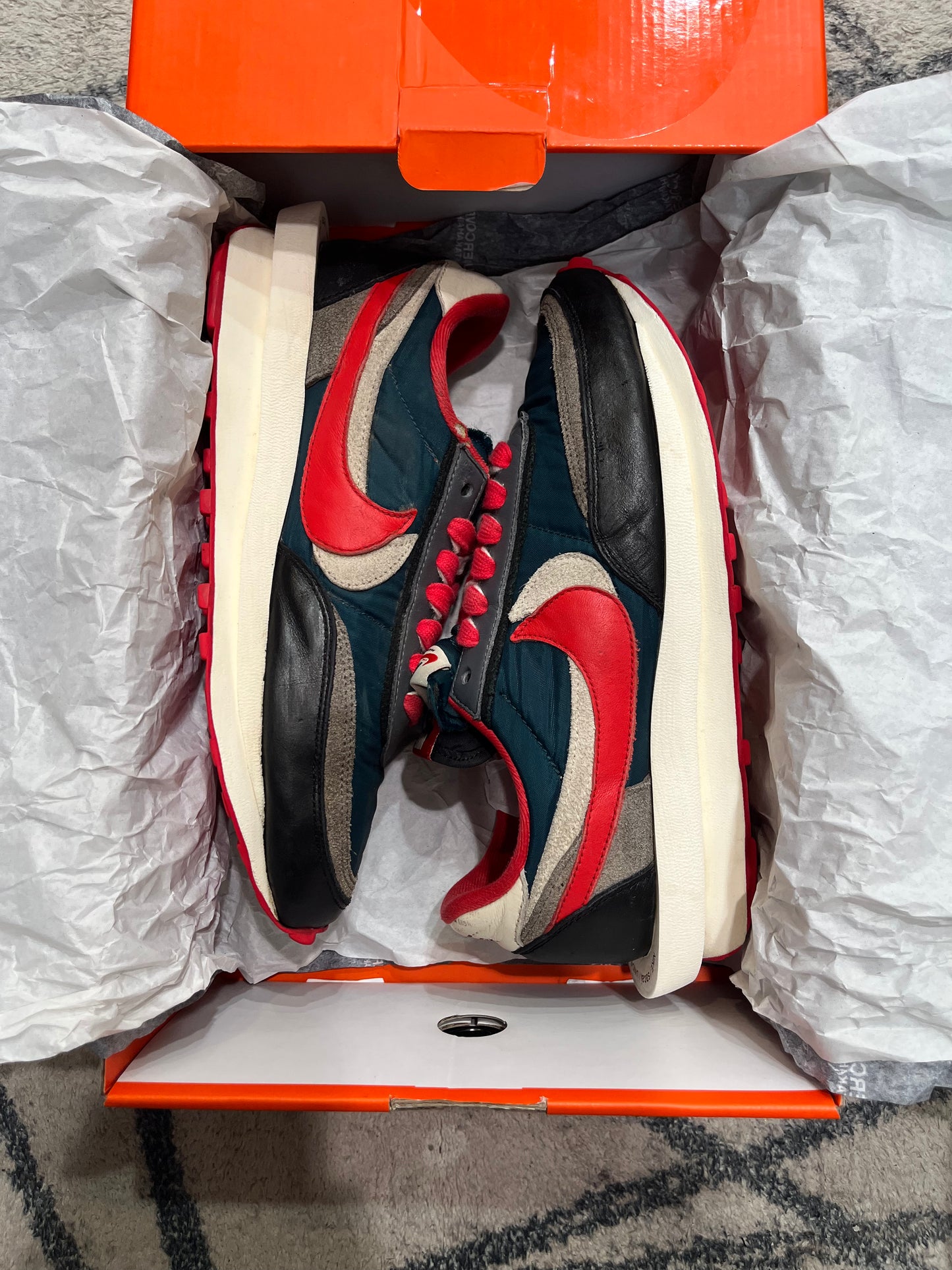 Nike Sacai LD Waffle Team Red