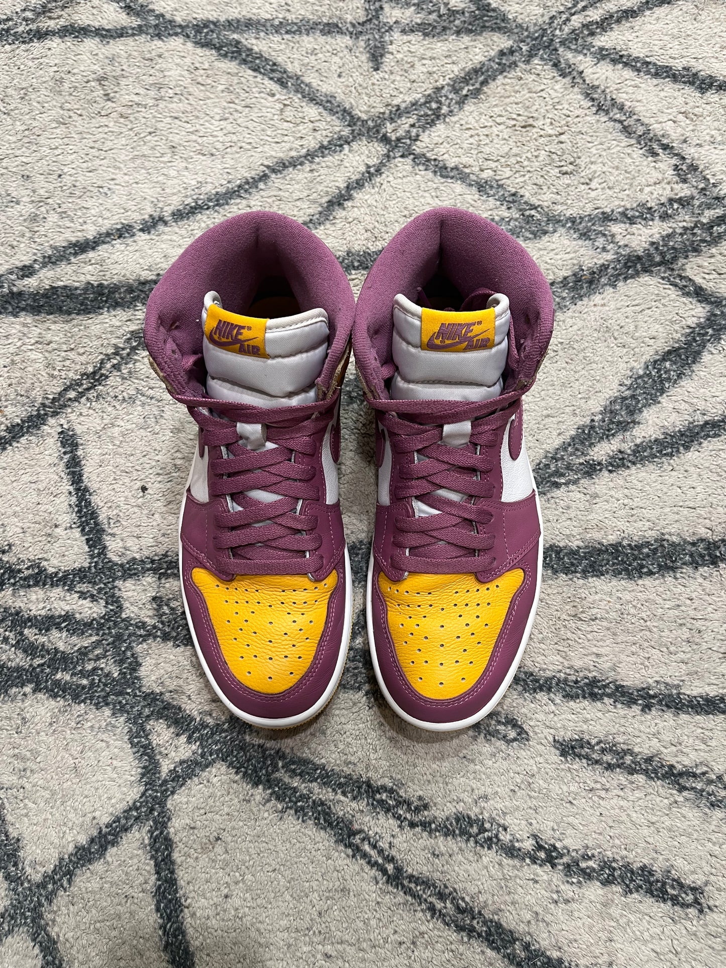 Air Jordan 1 Brotherhood
