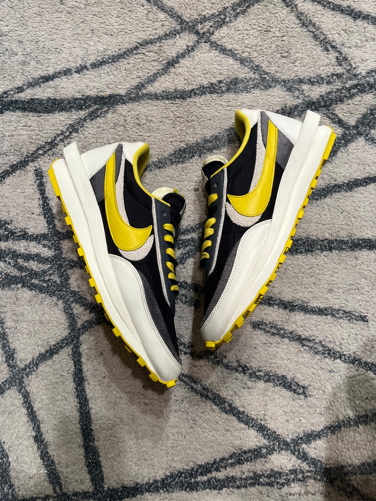 Nike Sacai LD Waffle Bright Citron