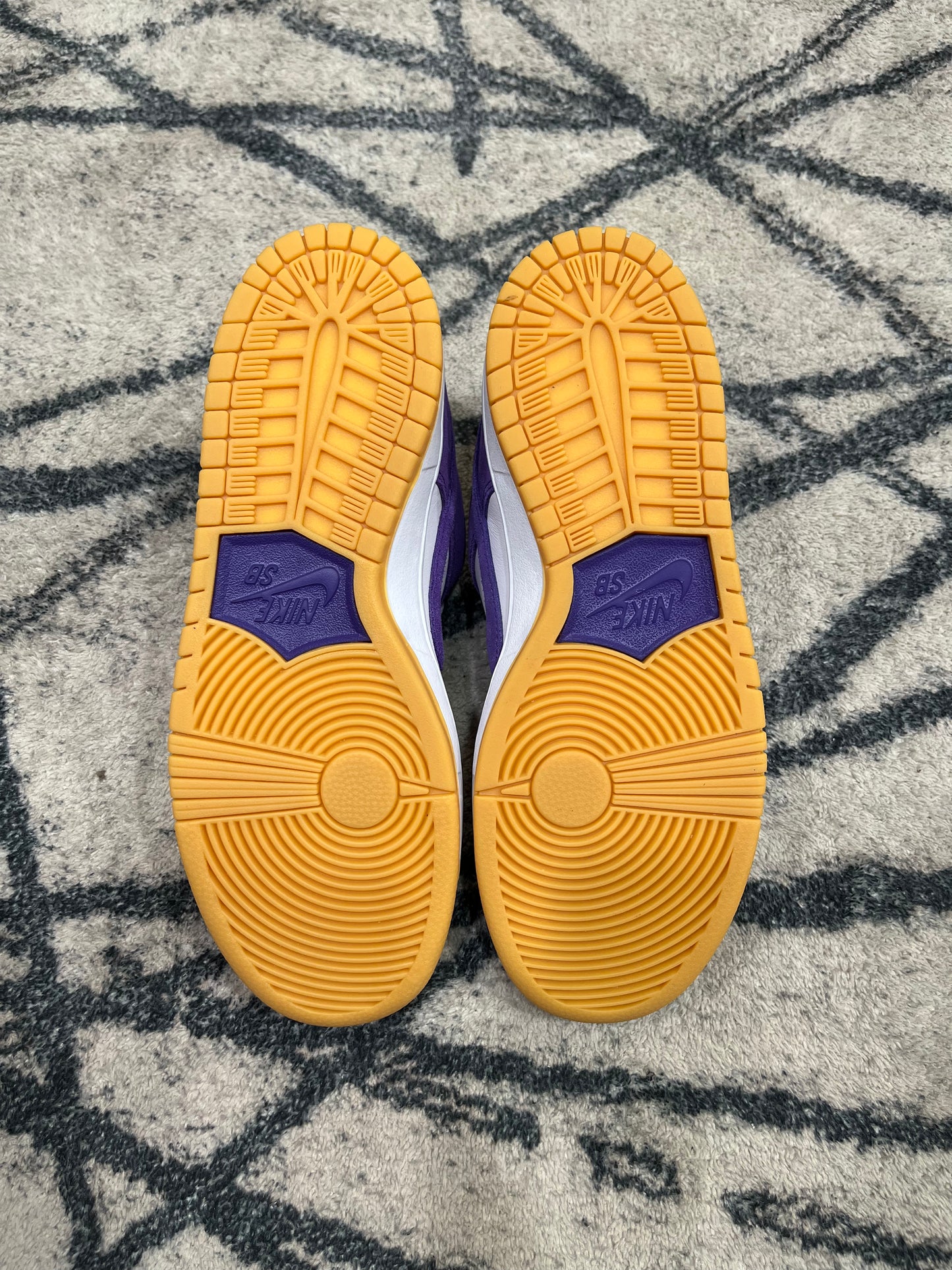 Nike Dunk SB ISO Purple