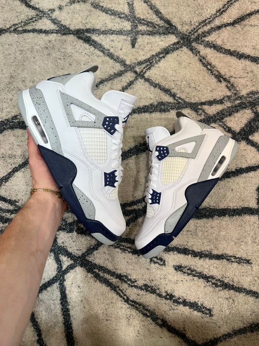 Air Jordan 4 Midnight Navy