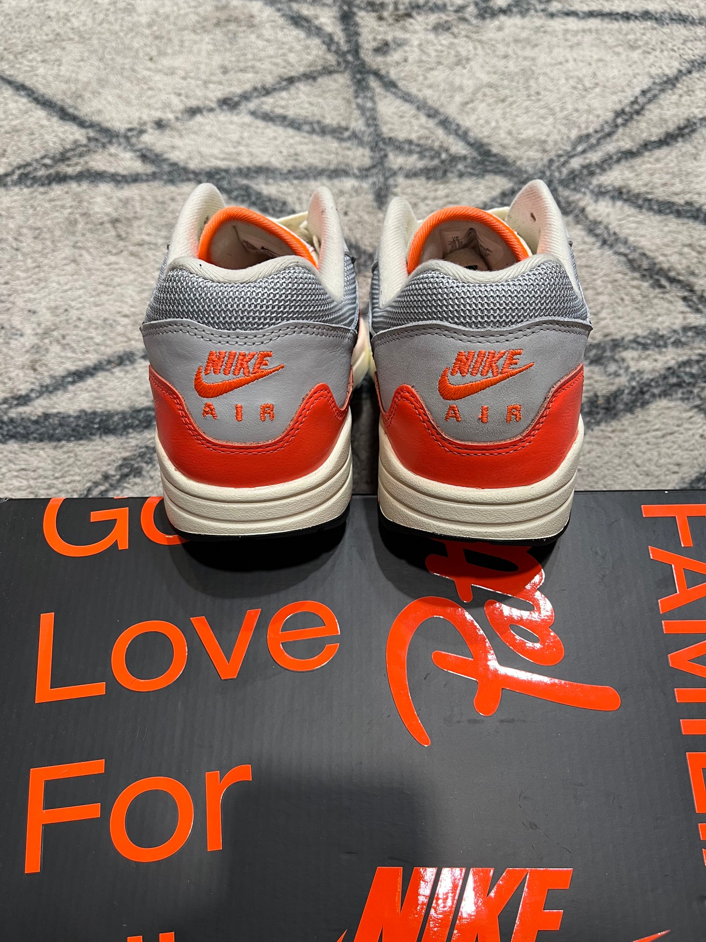 Nike Air Max 1 Patta Hyper Crimson