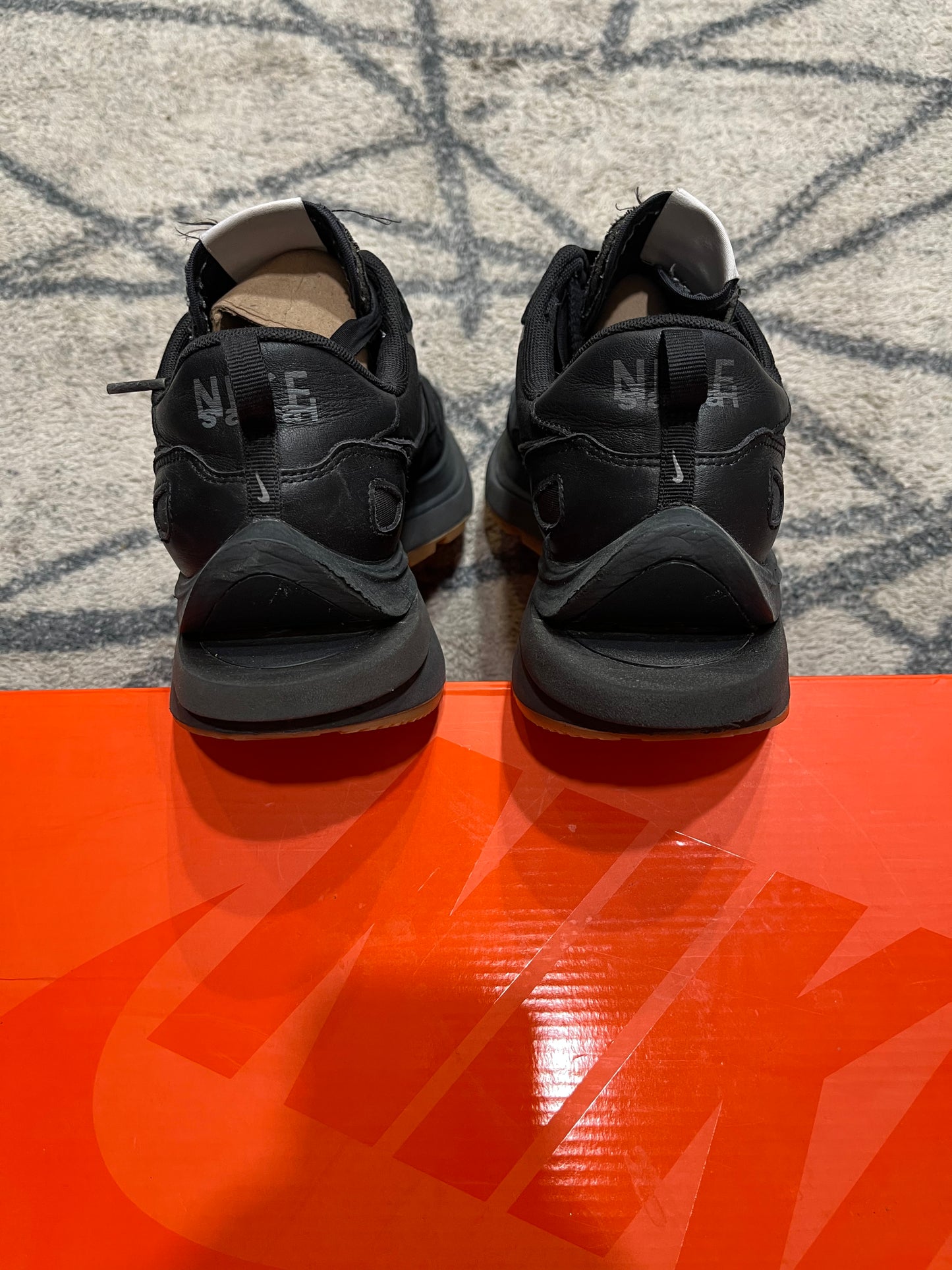 Nike Sacai Vaporwaffle Black Gum