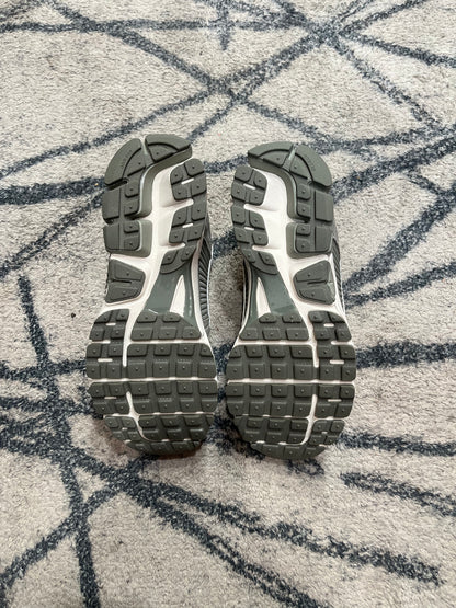 Nike Vomero 5 Dark Stucco