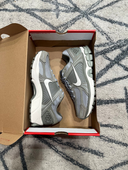 Nike Vomero 5 Dark Stucco