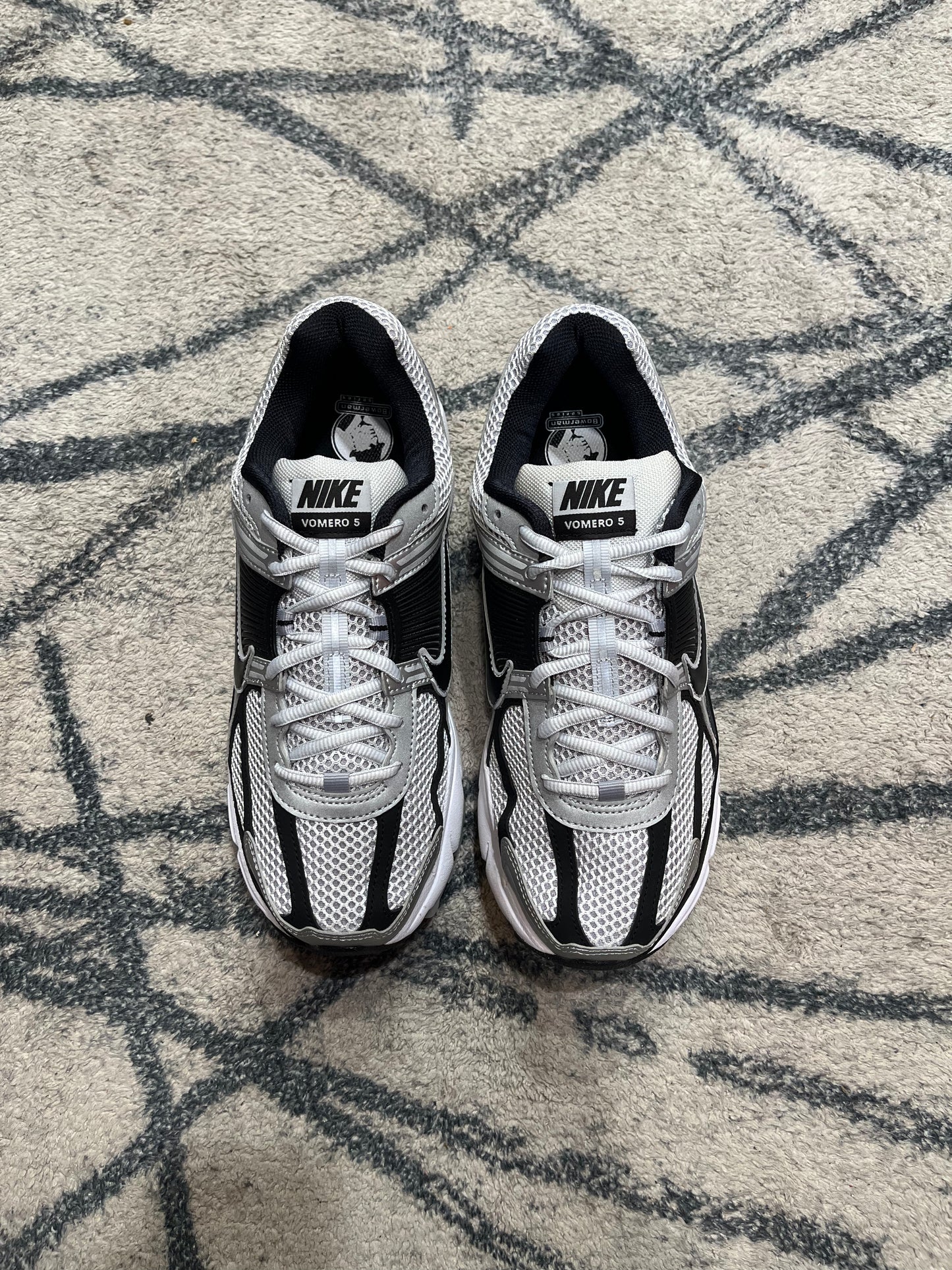Nike Vomero 5 Metallic Silver Black