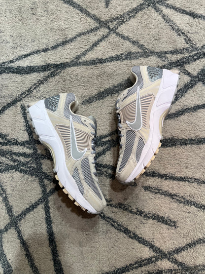Nike Vomero 5 Orewood Grey