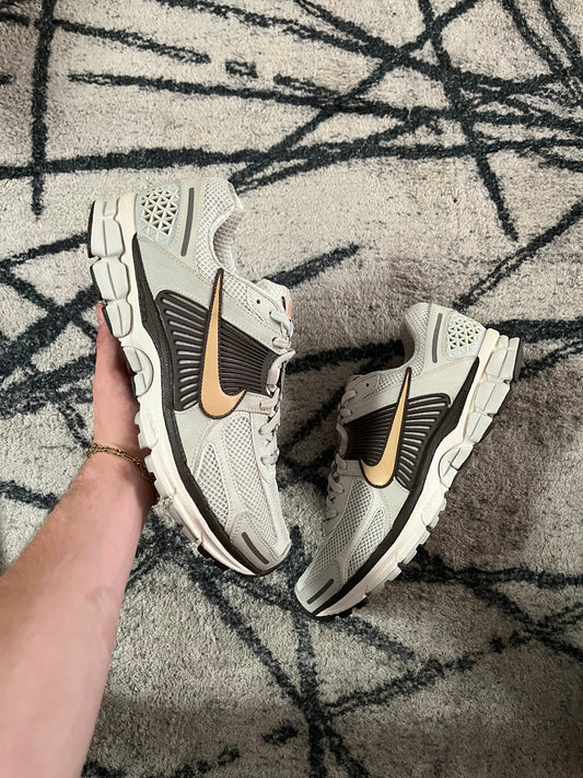Nike Vomero 5 Light Bone Sesame