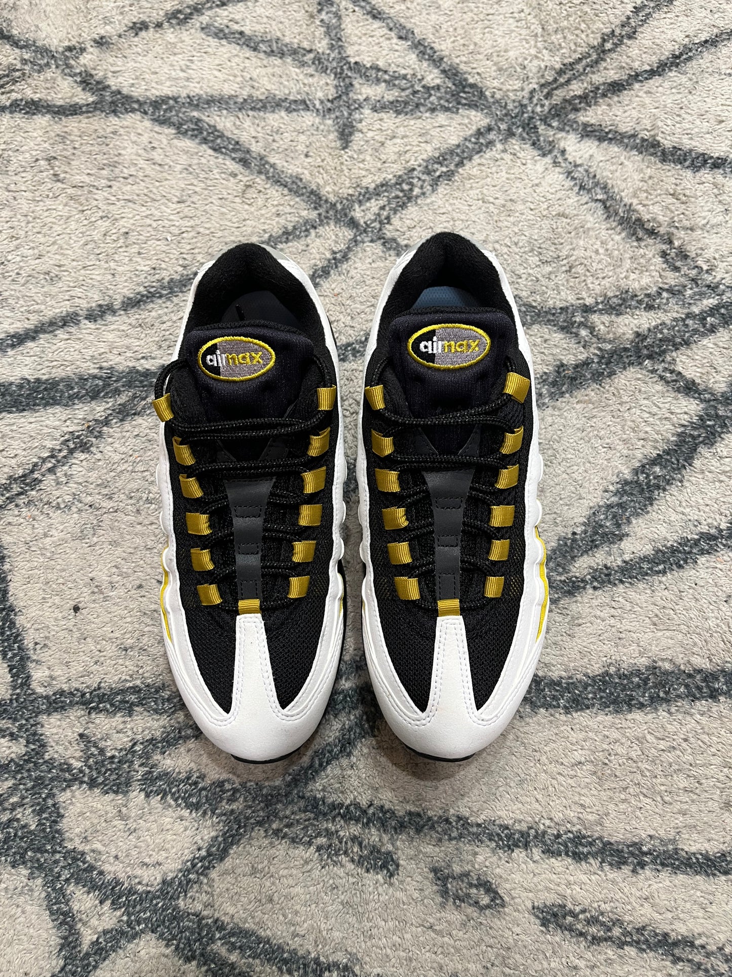 Nike Air Max 95 OG White Safran Quartz Noir