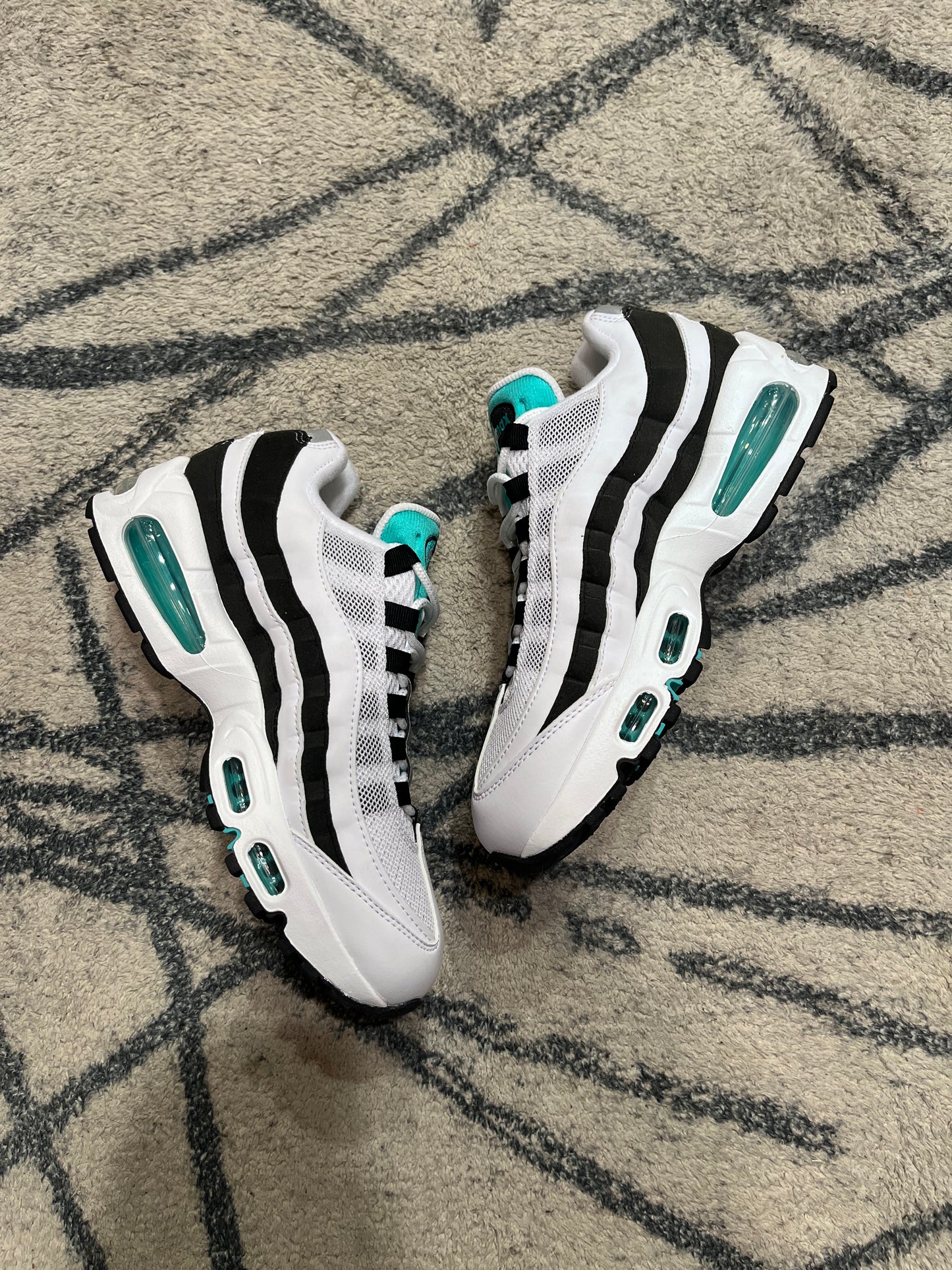 Nike Air Max 95 Aurora Green