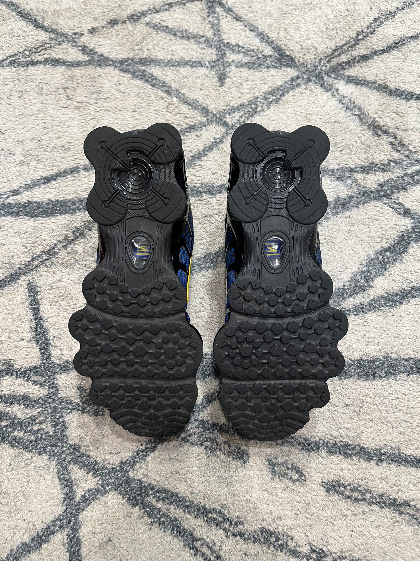 Nike Shox Varsity Maze