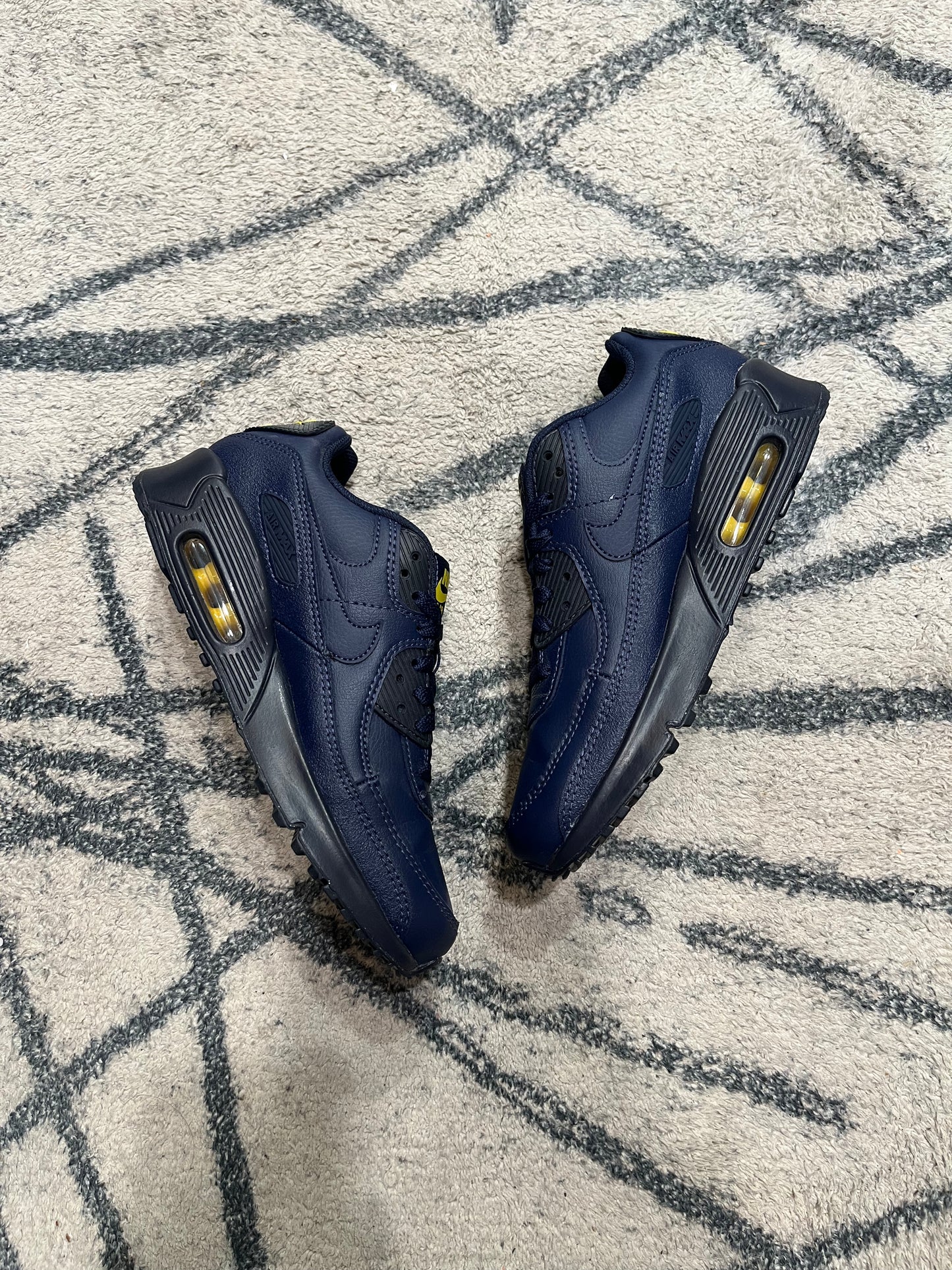 Nike Air Max 90 Leather Obsidian