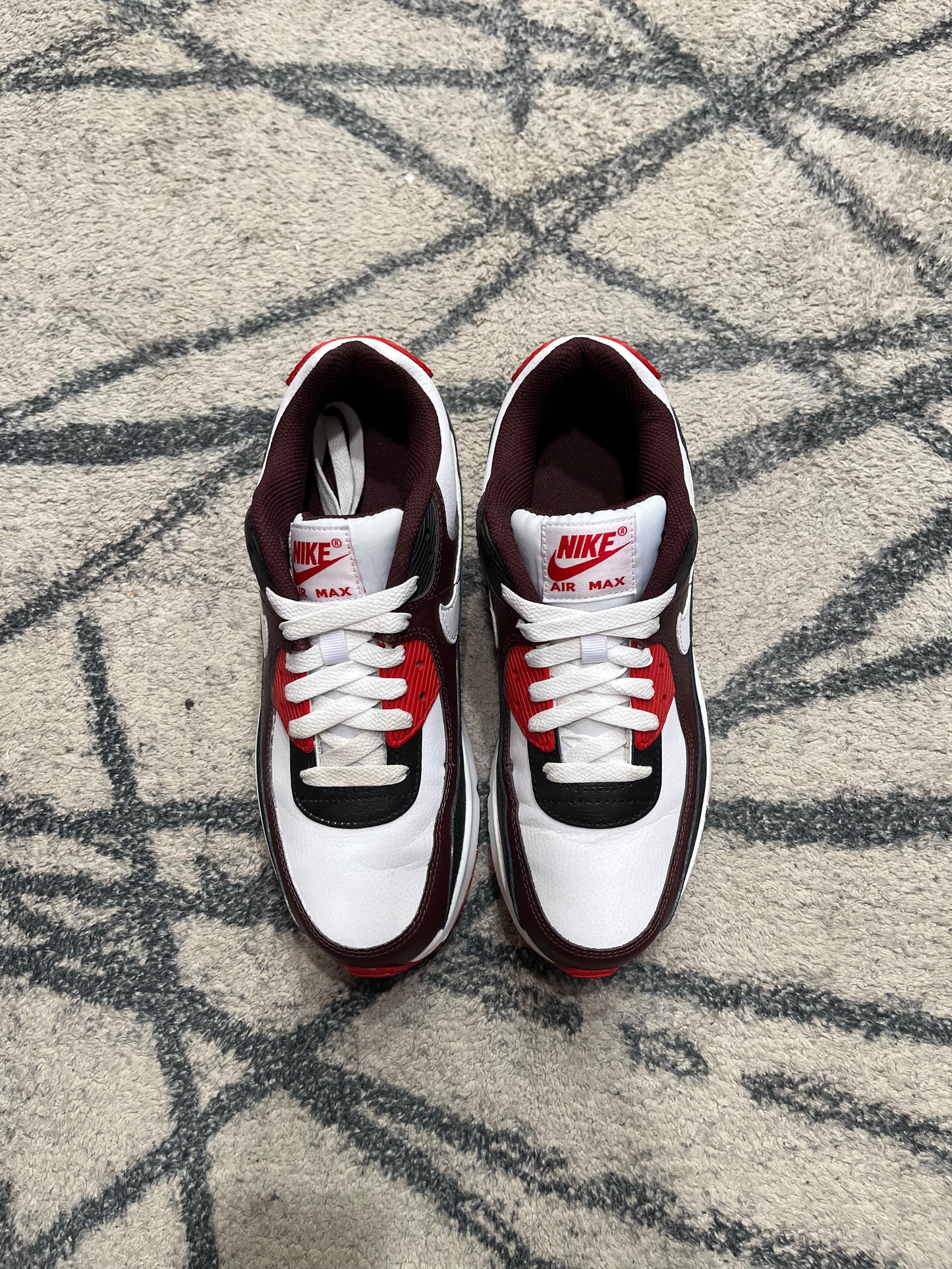 Nike Air Max 90 Burgundy Crush