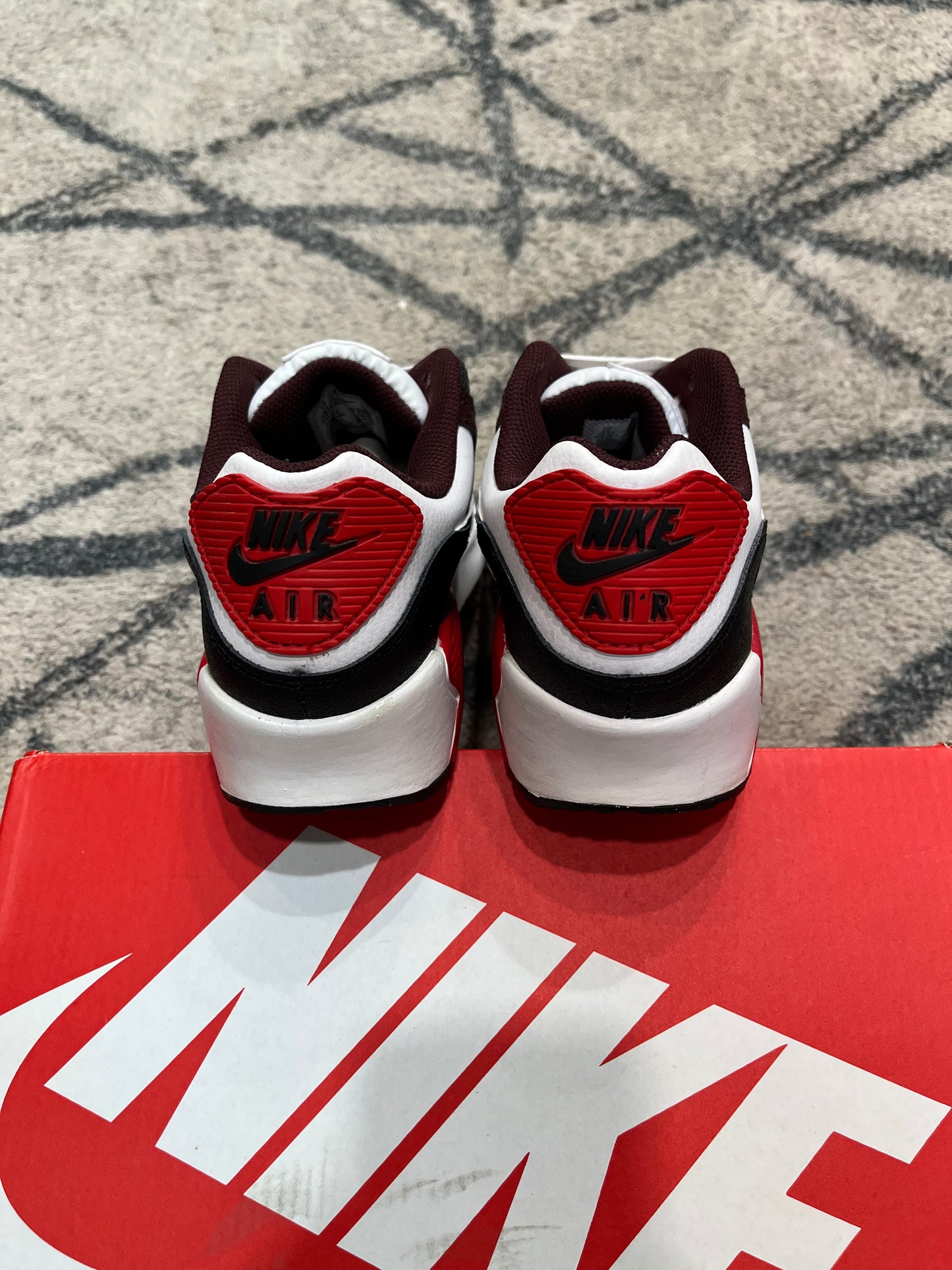 Nike Air Max 90 Burgundy Crush
